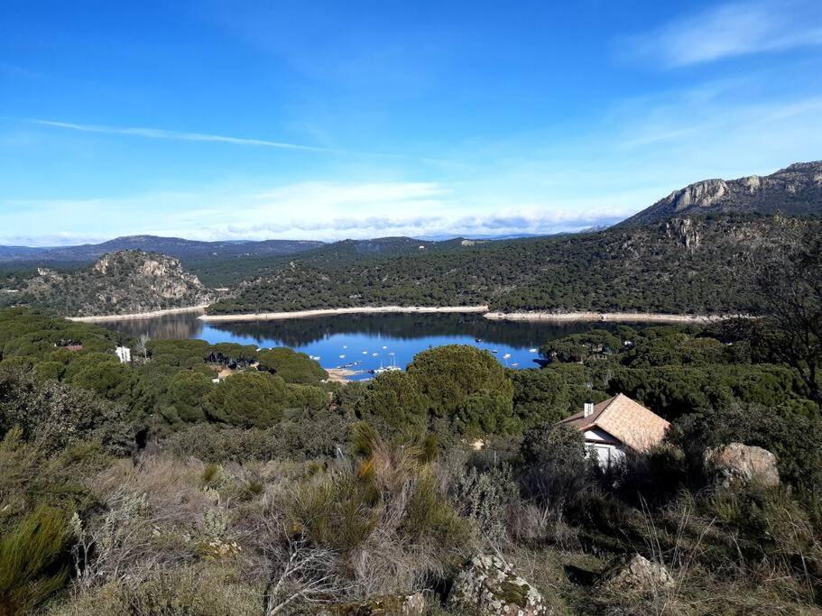 Acogedor apartamento con bellas vistas al embalse