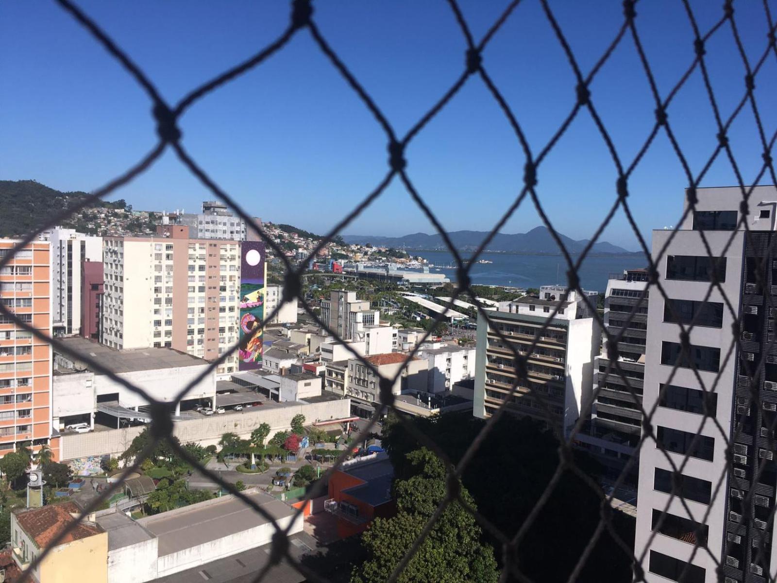 Apto climatizado -garagem