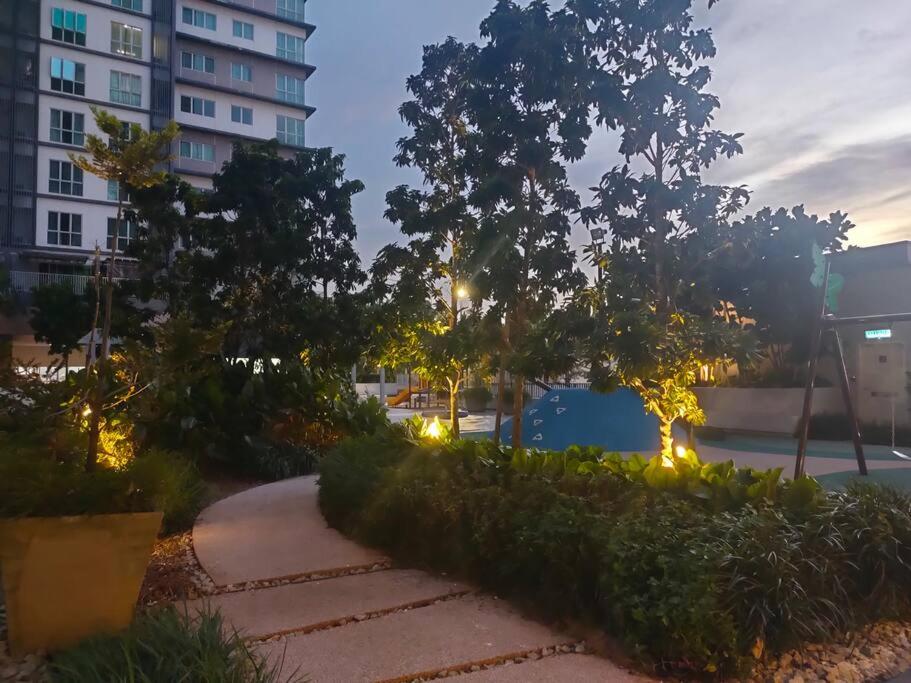 MyHome S1 At Seri Kembangan With A View photo 7