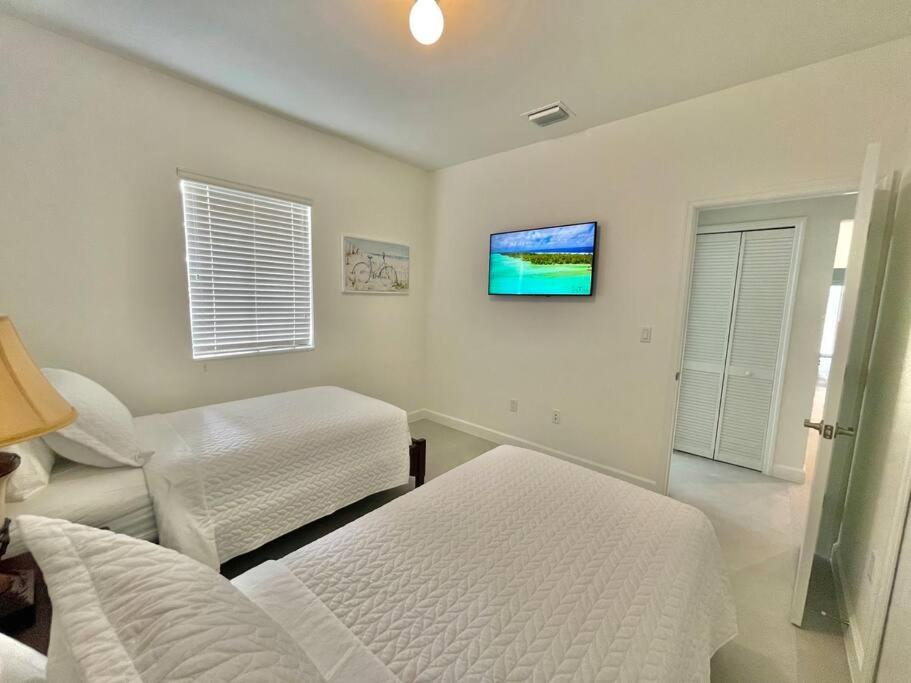 Villa Gia Large Home Near Brickell Miami Beach