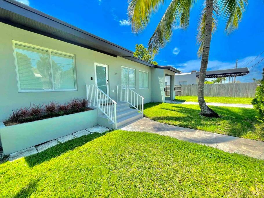 Villa Gia Large Home Near Brickell Miami Beach