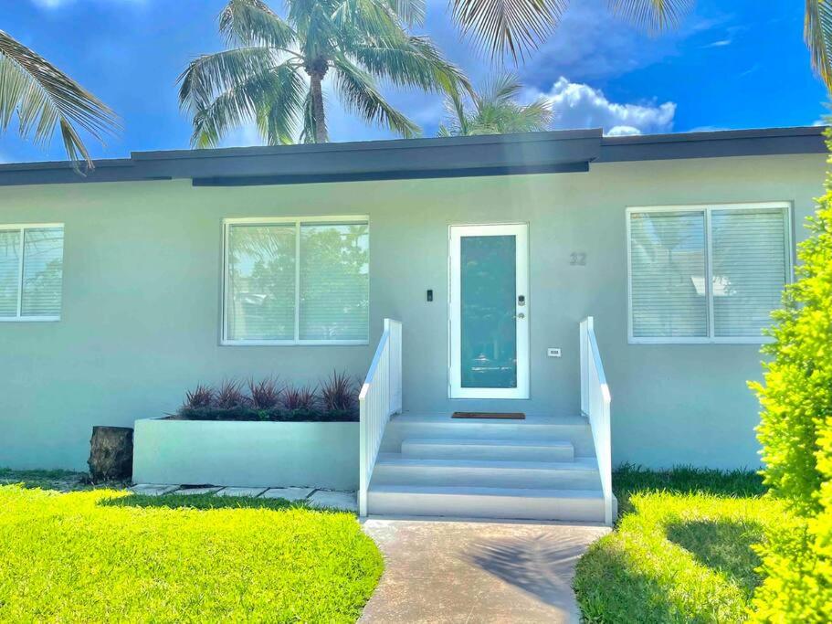 Villa Gia Large Home Near Brickell Miami Beach