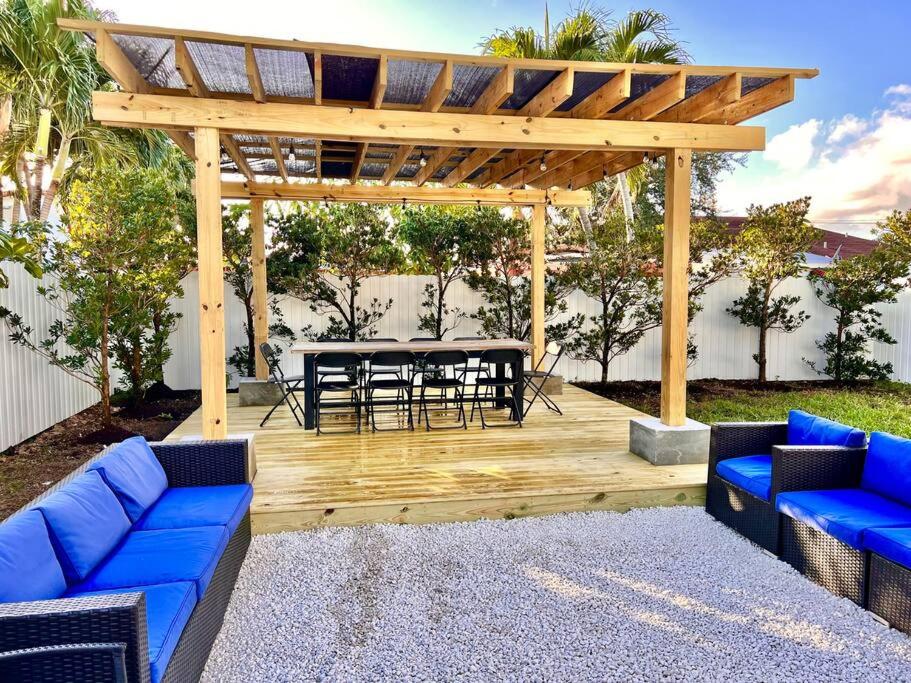 Villa Gia Large Home Near Brickell Miami Beach