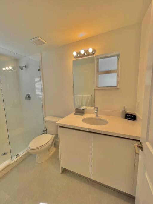 Villa Gia Large Home Near Brickell Miami Beach