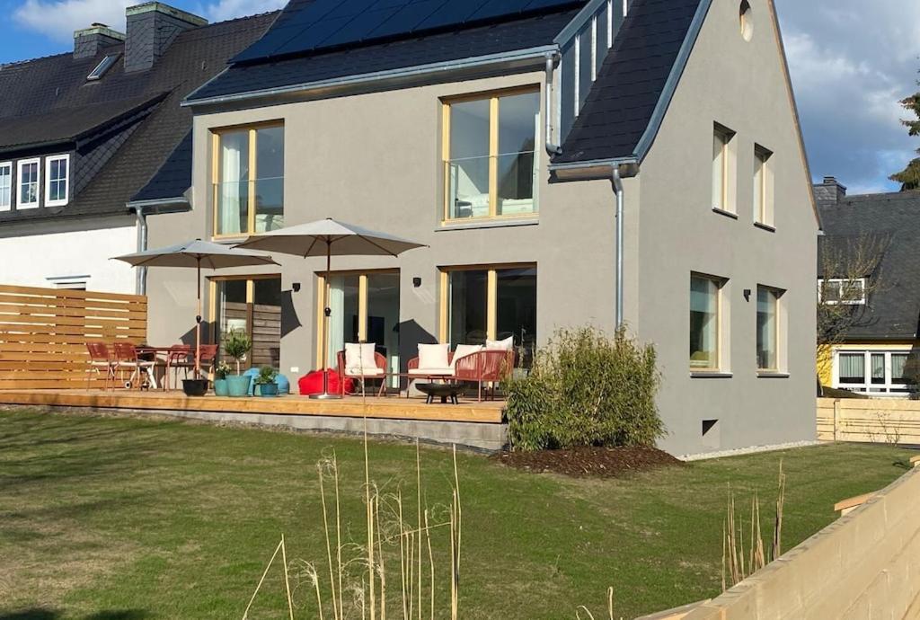 Das Lavendelhaus Weißenstadt Unser modernes und gemütliches Ferienhaus im Fichtelgebirge
