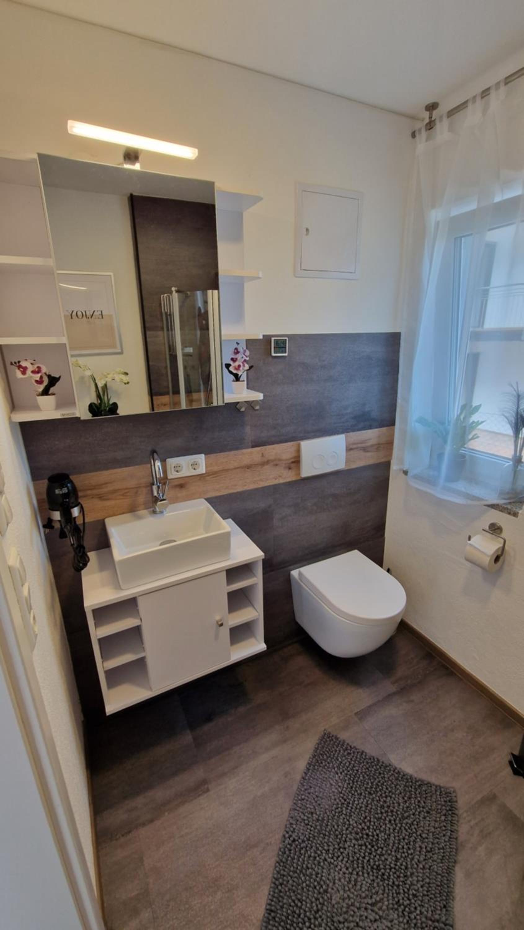 Appartment-Ferienwohnung mit Küche, Bad, WLAN, Klimaanlage, Modern eingerichtet