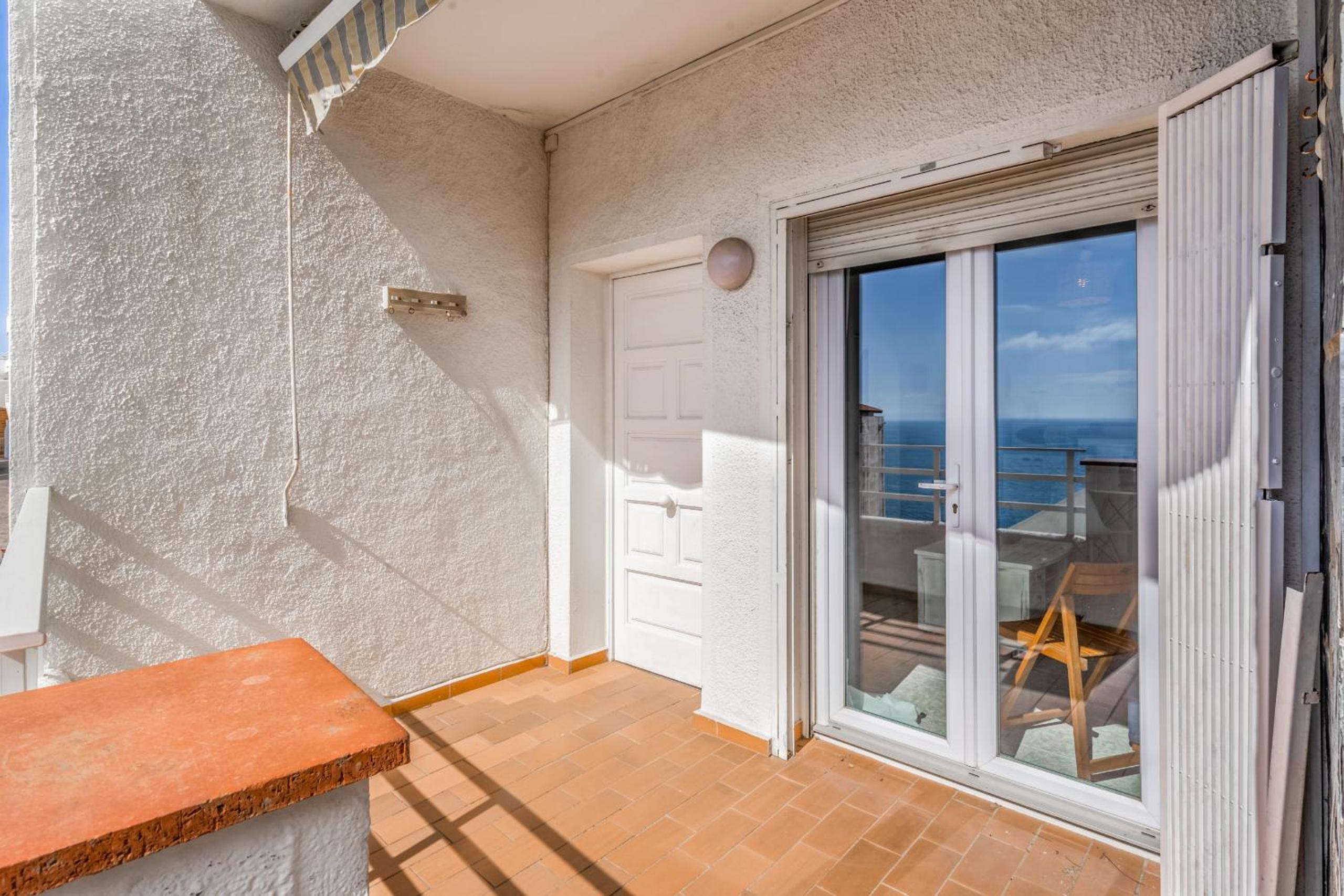 WELCS APARTAMENTO 069 EMP con Piscina frente al Mar photo 4