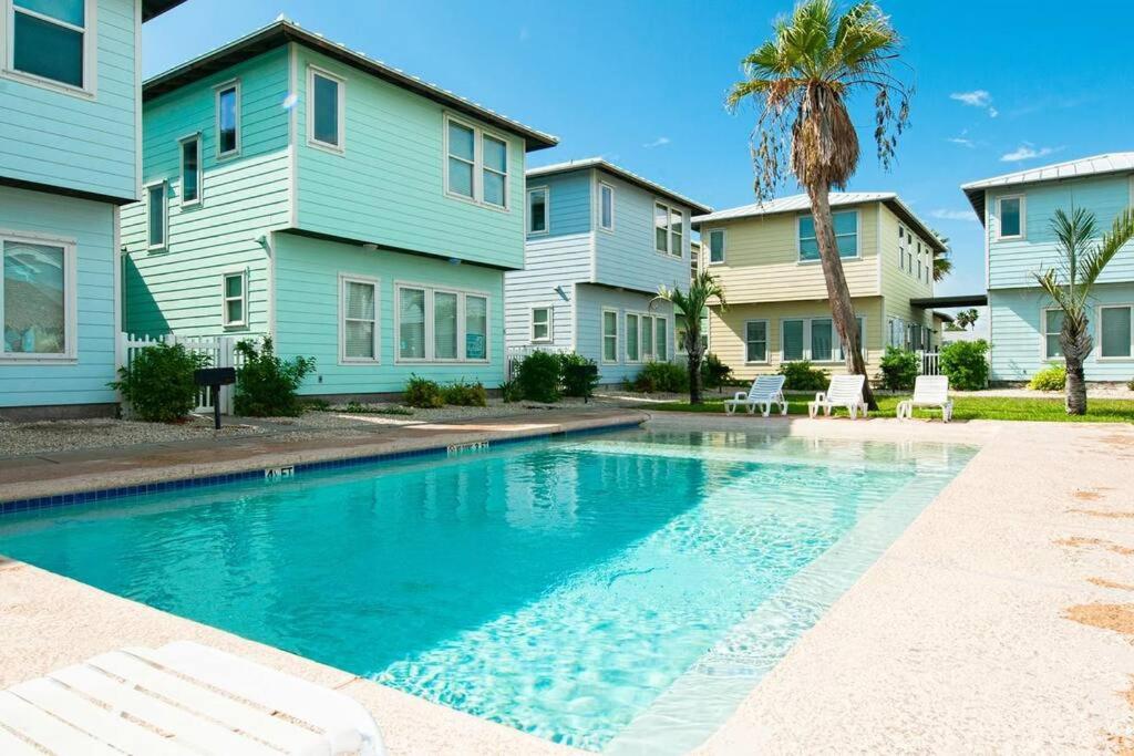 Classy 4BDRM Home W/Pool Mins To Beach and Shops! view 2