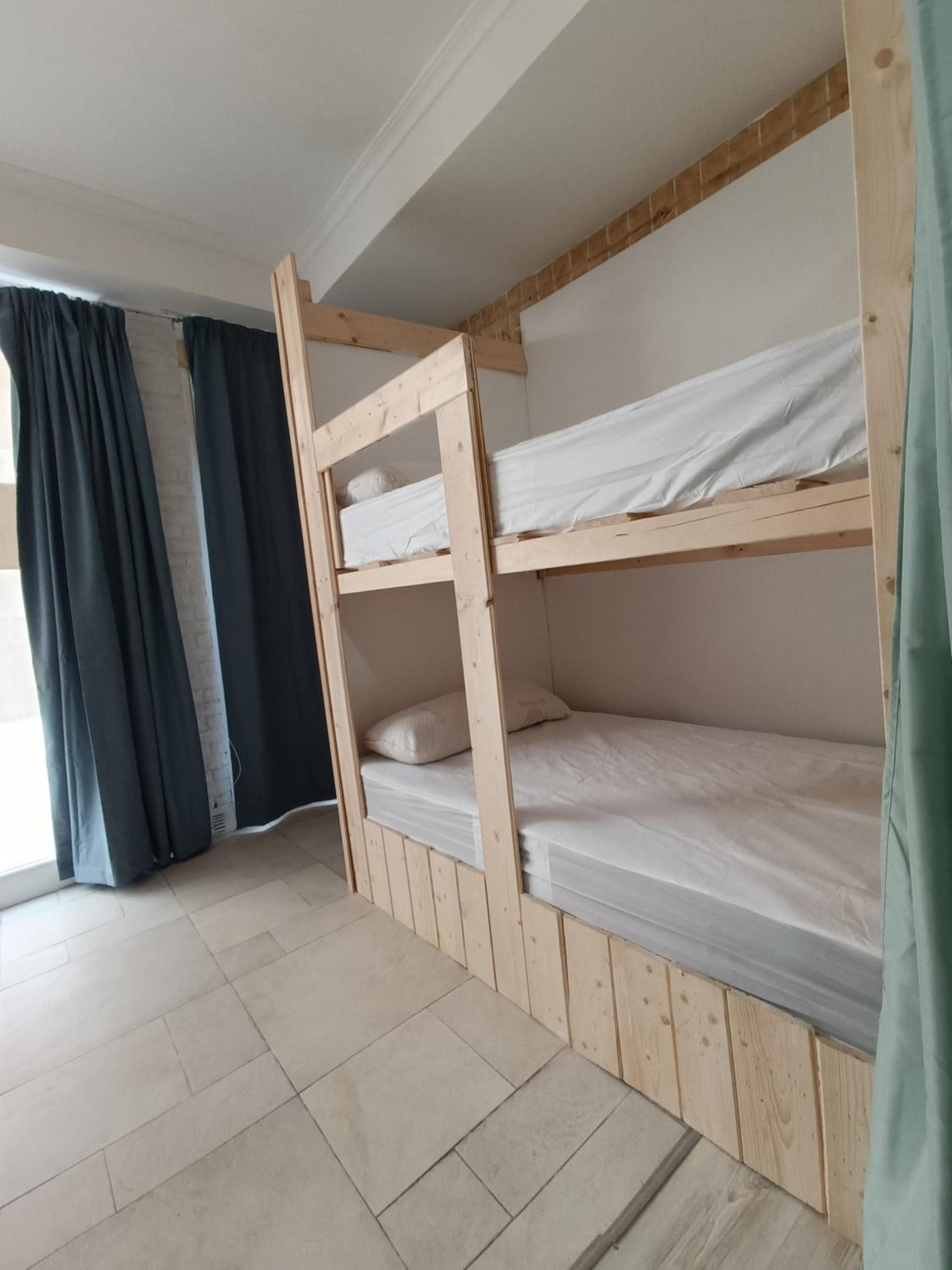 Hostel Bretema