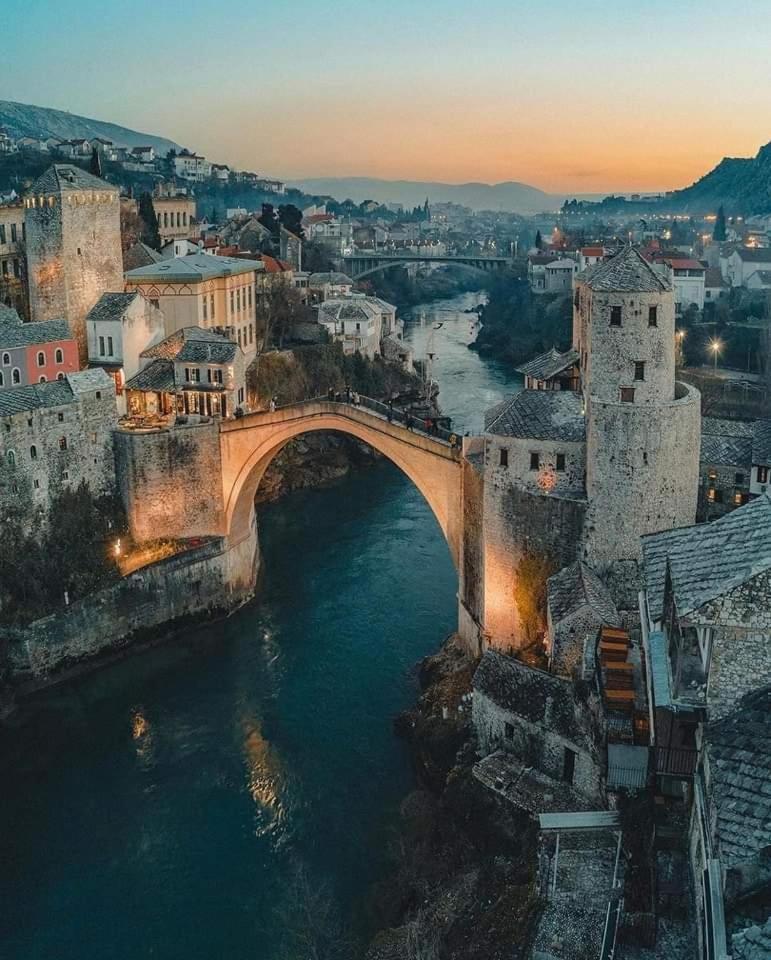 Lux Old Bridge