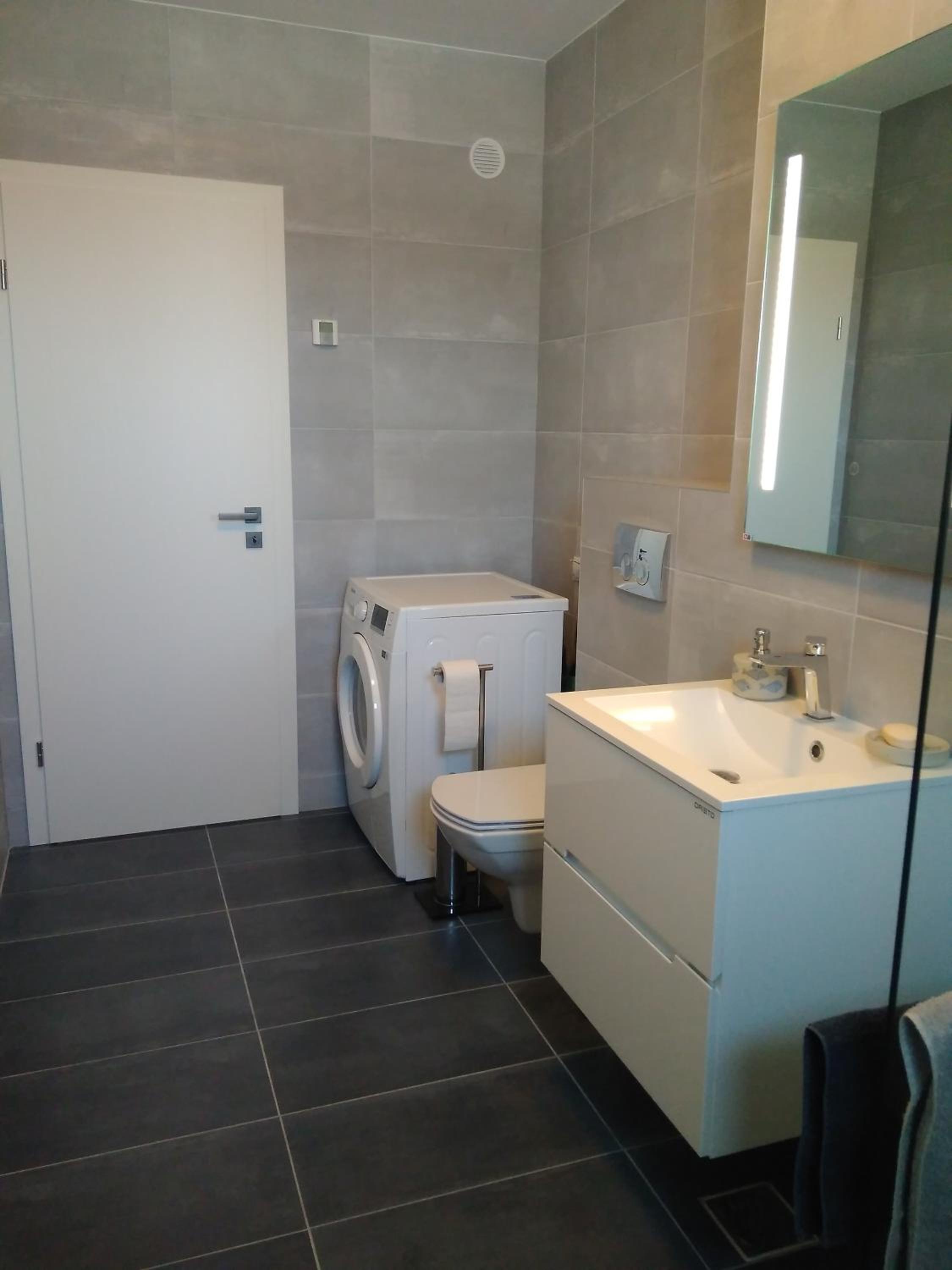Azzurro Apartment