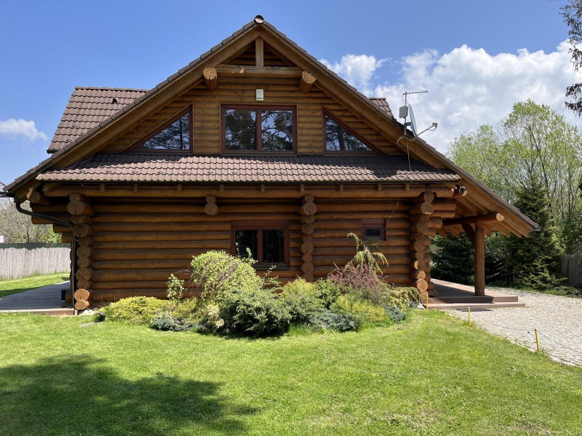 Luxury Chalet in High Tatras view 2