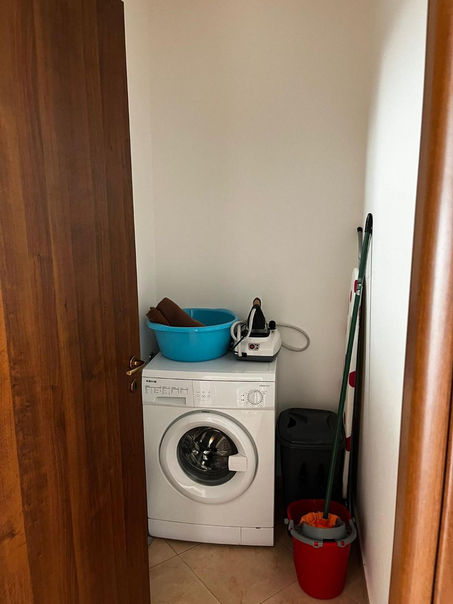 Photo 37