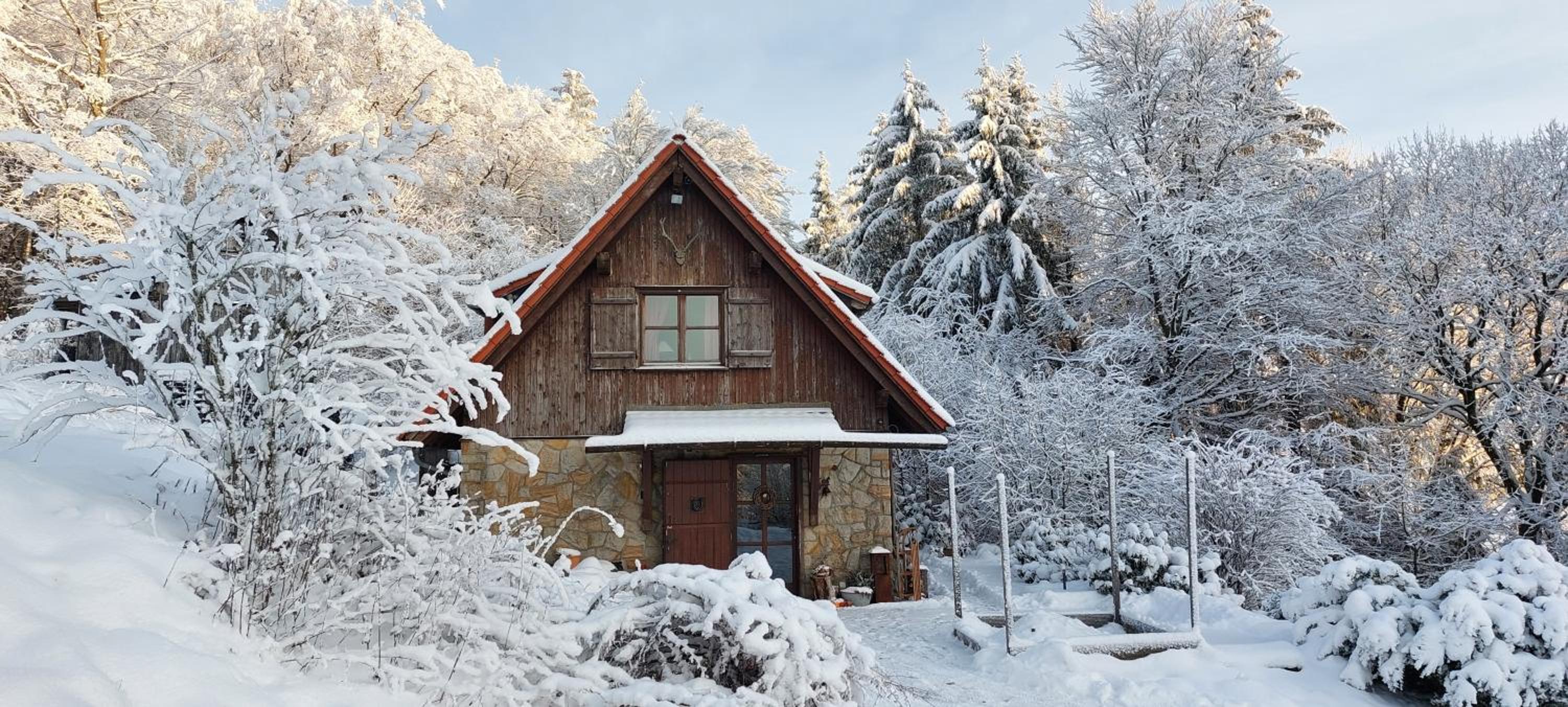 Jagdhaus in der Rhön in völliger Alleinlage