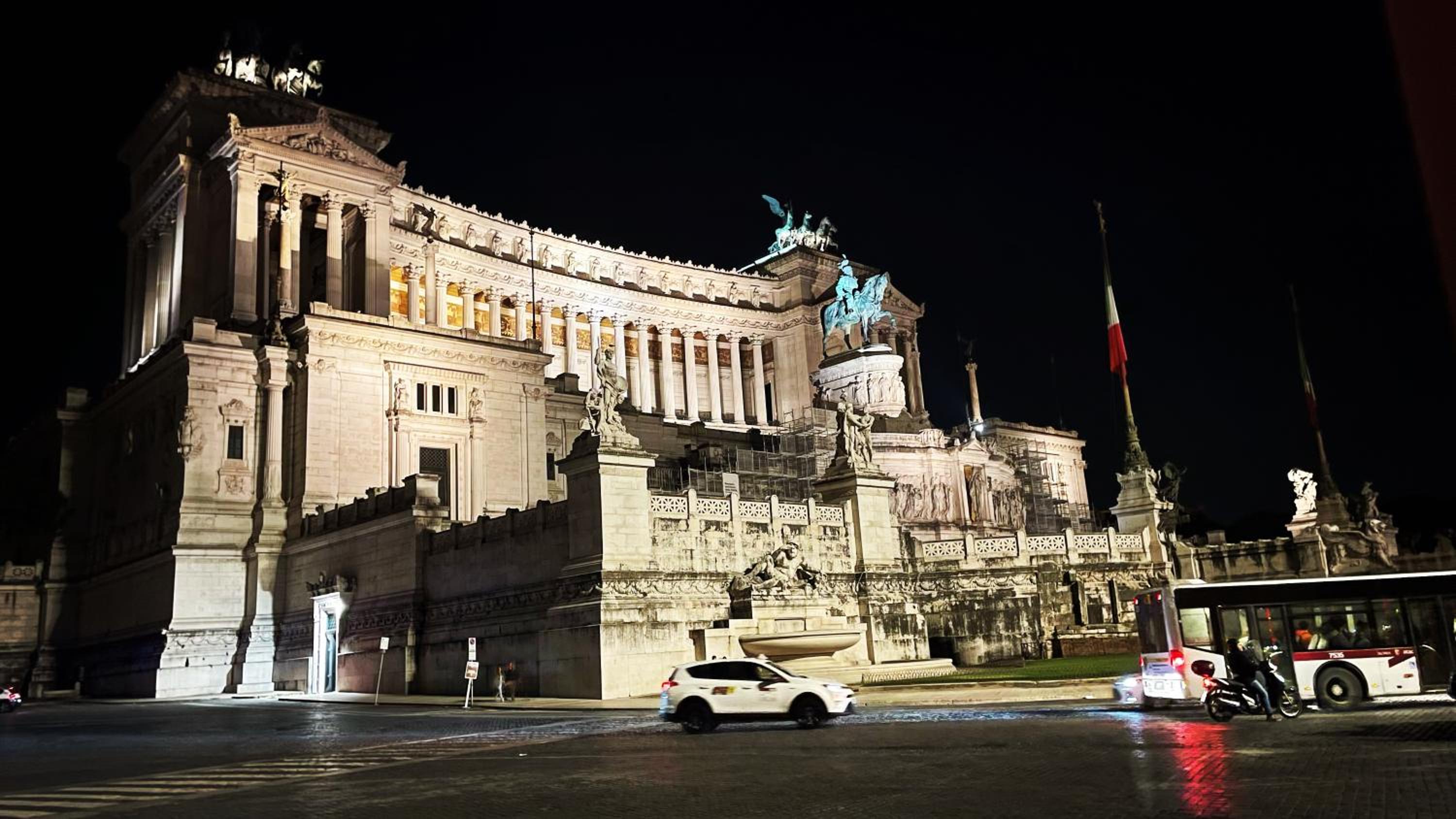 Rome SuiteRelax