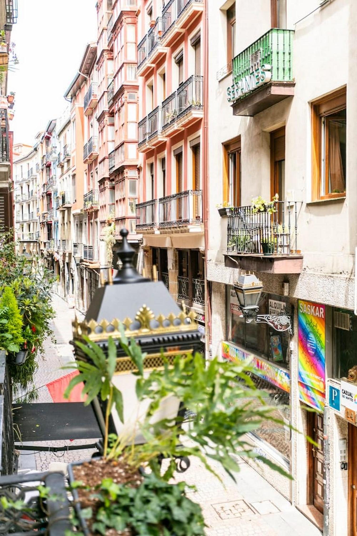 Siete Calles / Bilbao ART