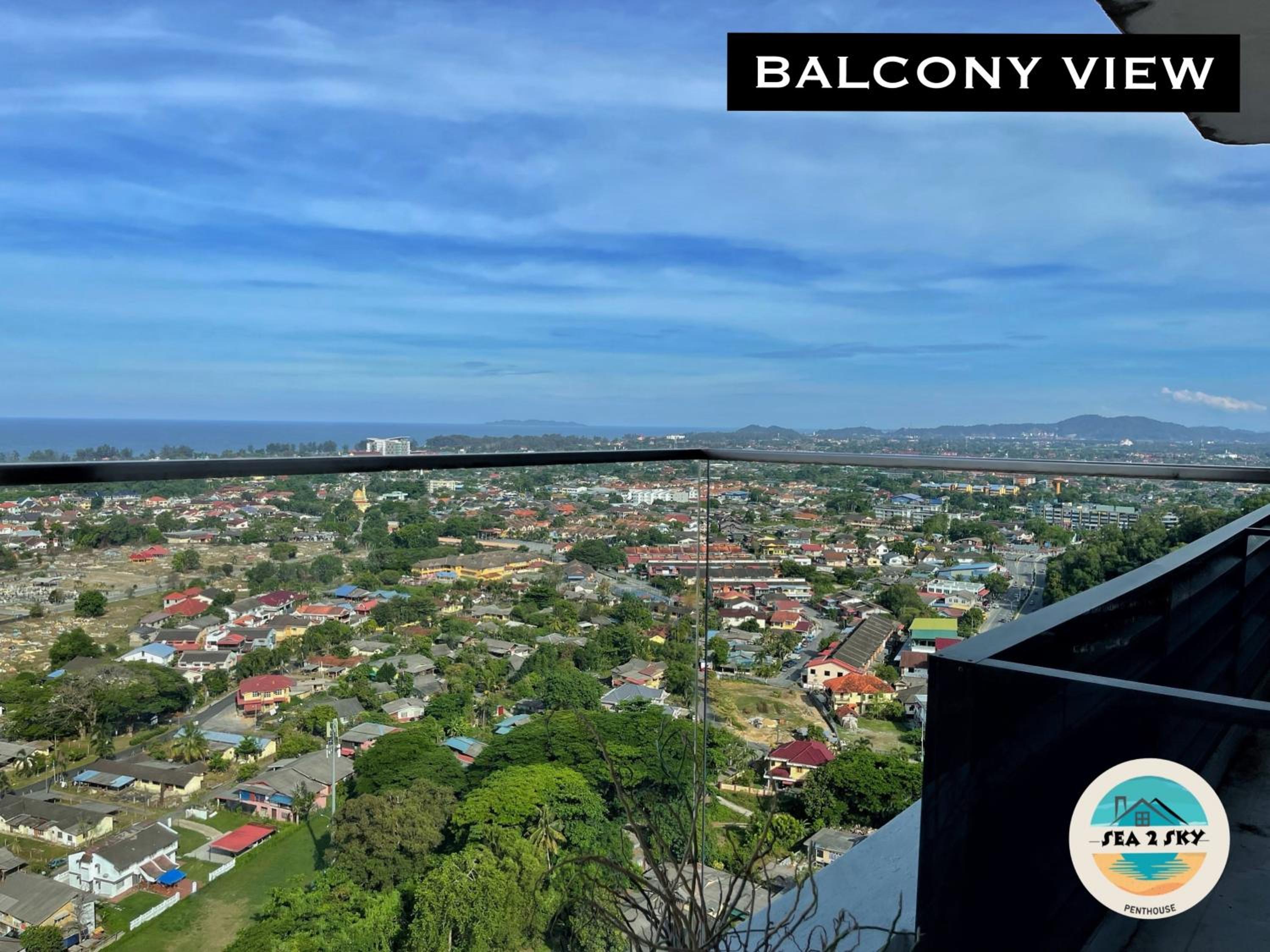 Sky2Sea Penthouse @ Icon Residences photo 2