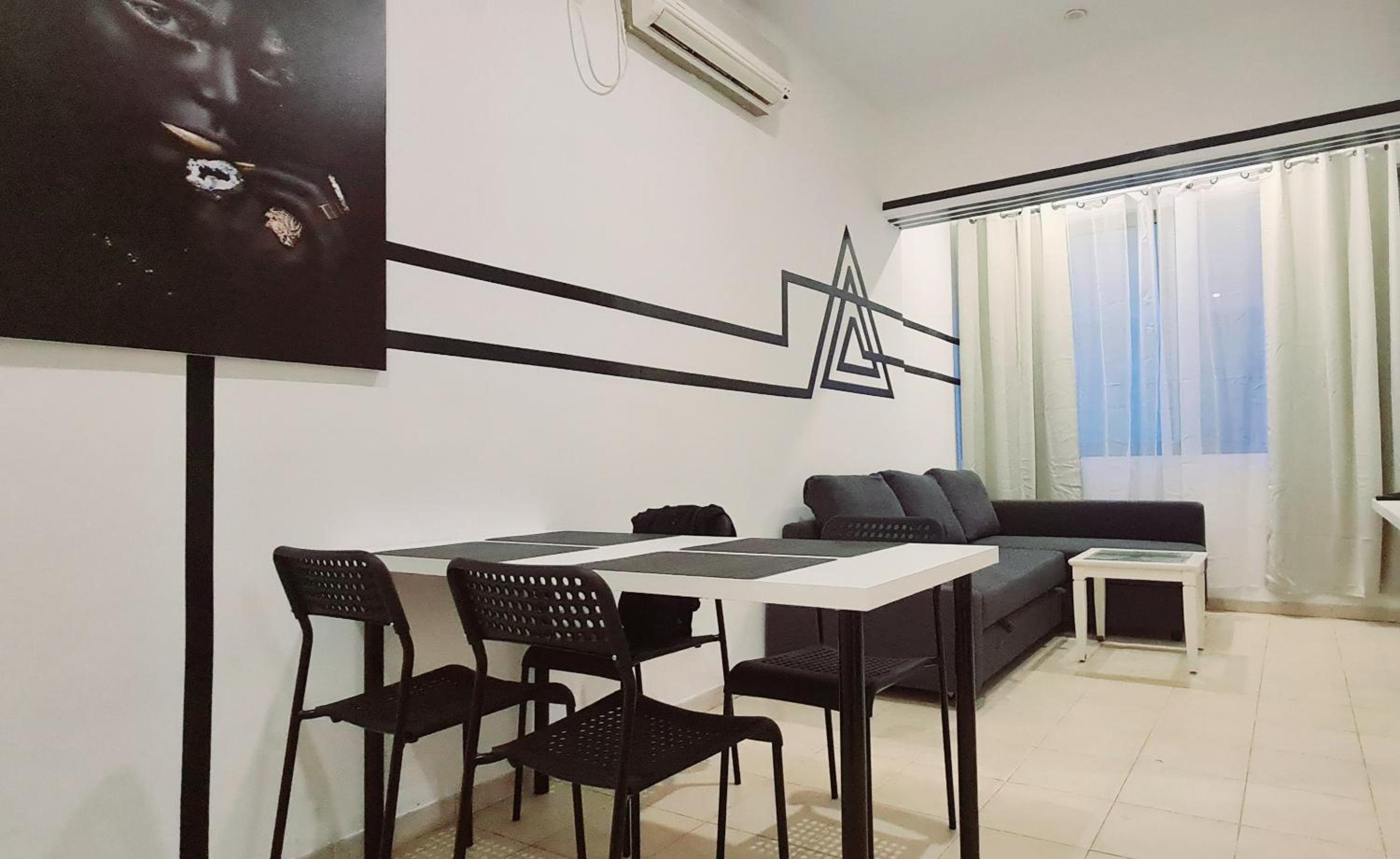 Nice apartments on Ben Yehuda str view 3