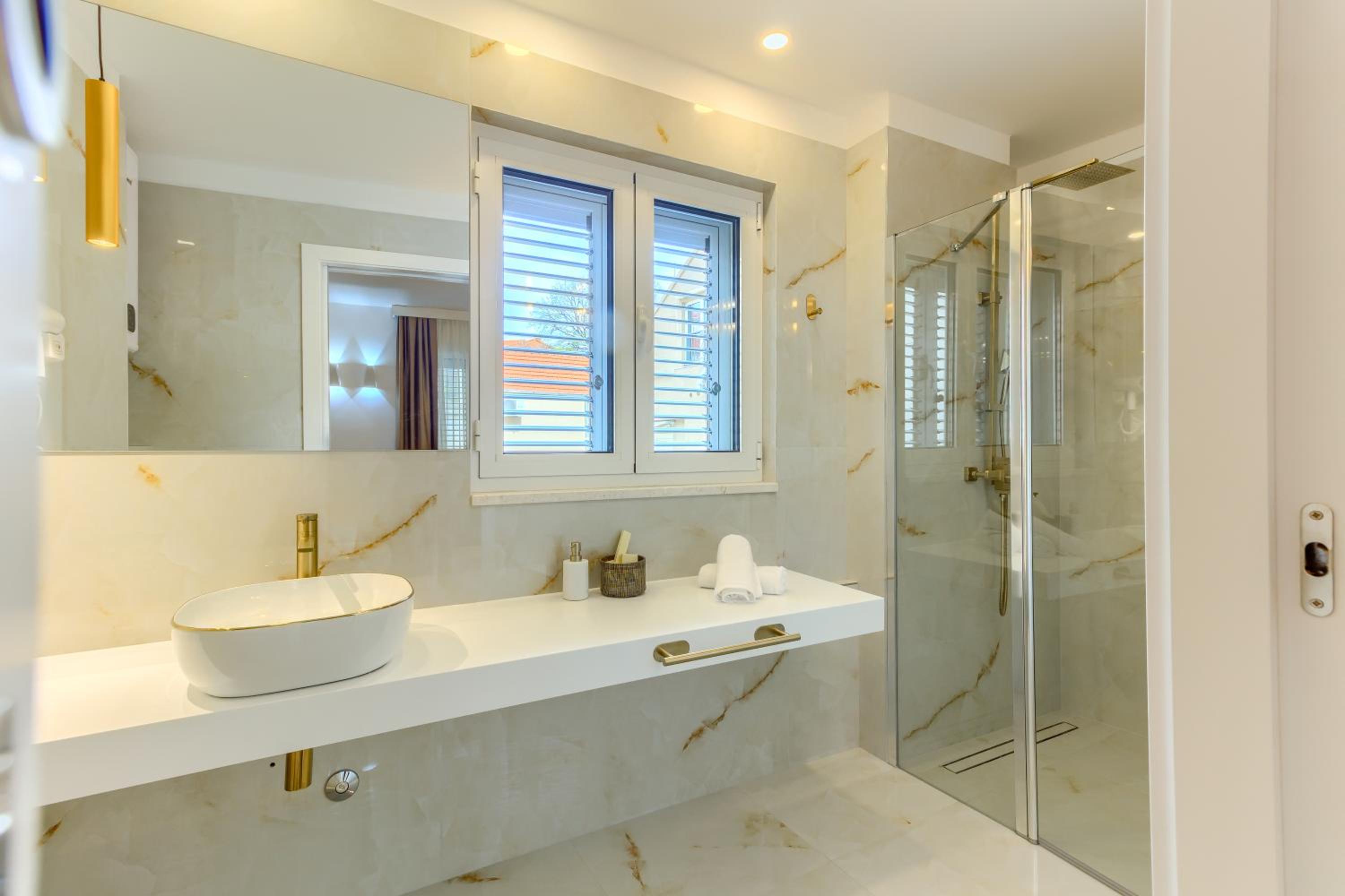 Photo 41 sur 78 de Irini Luxury Rooms