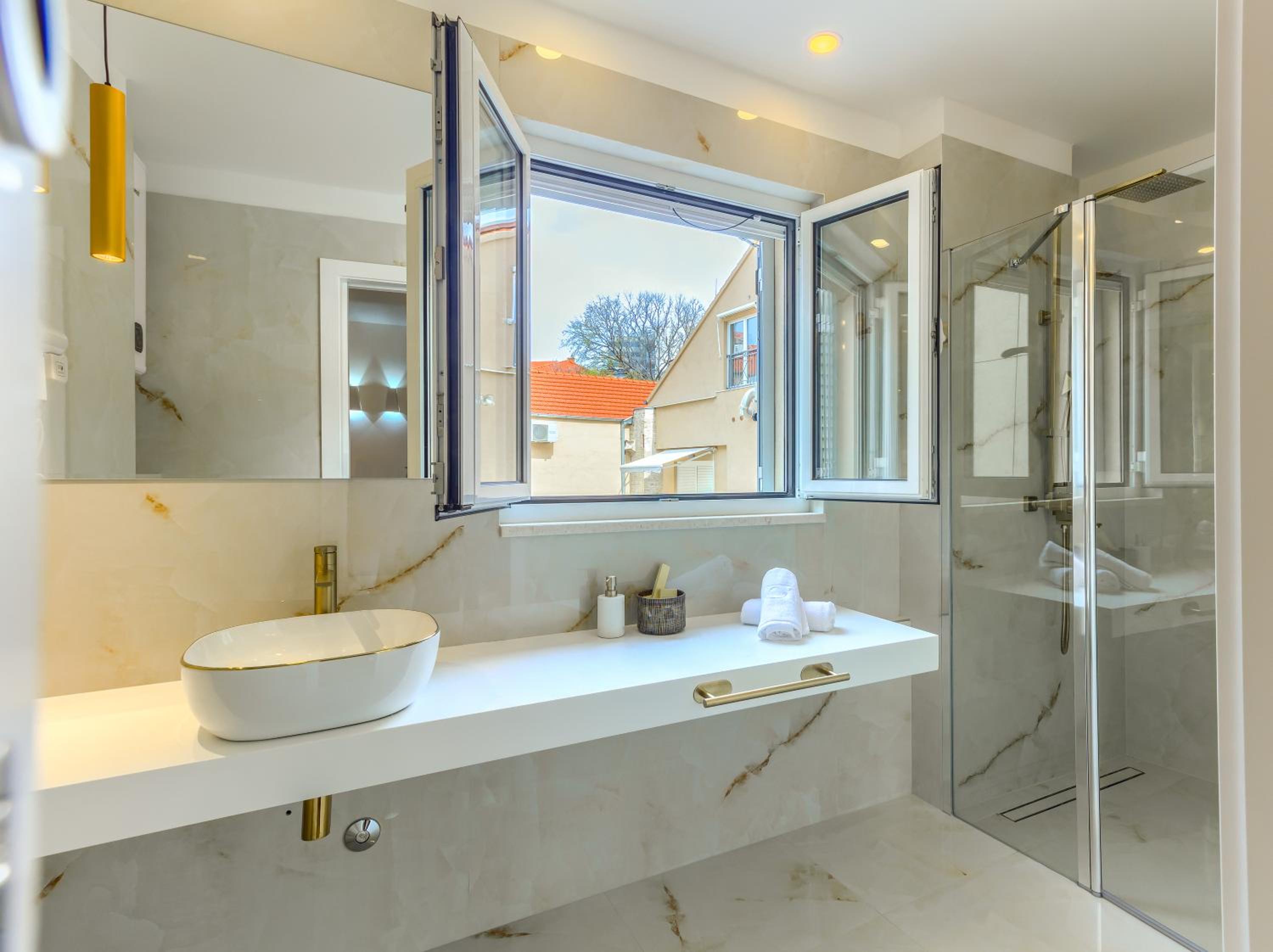 Photo 13 sur 78 de Irini Luxury Rooms