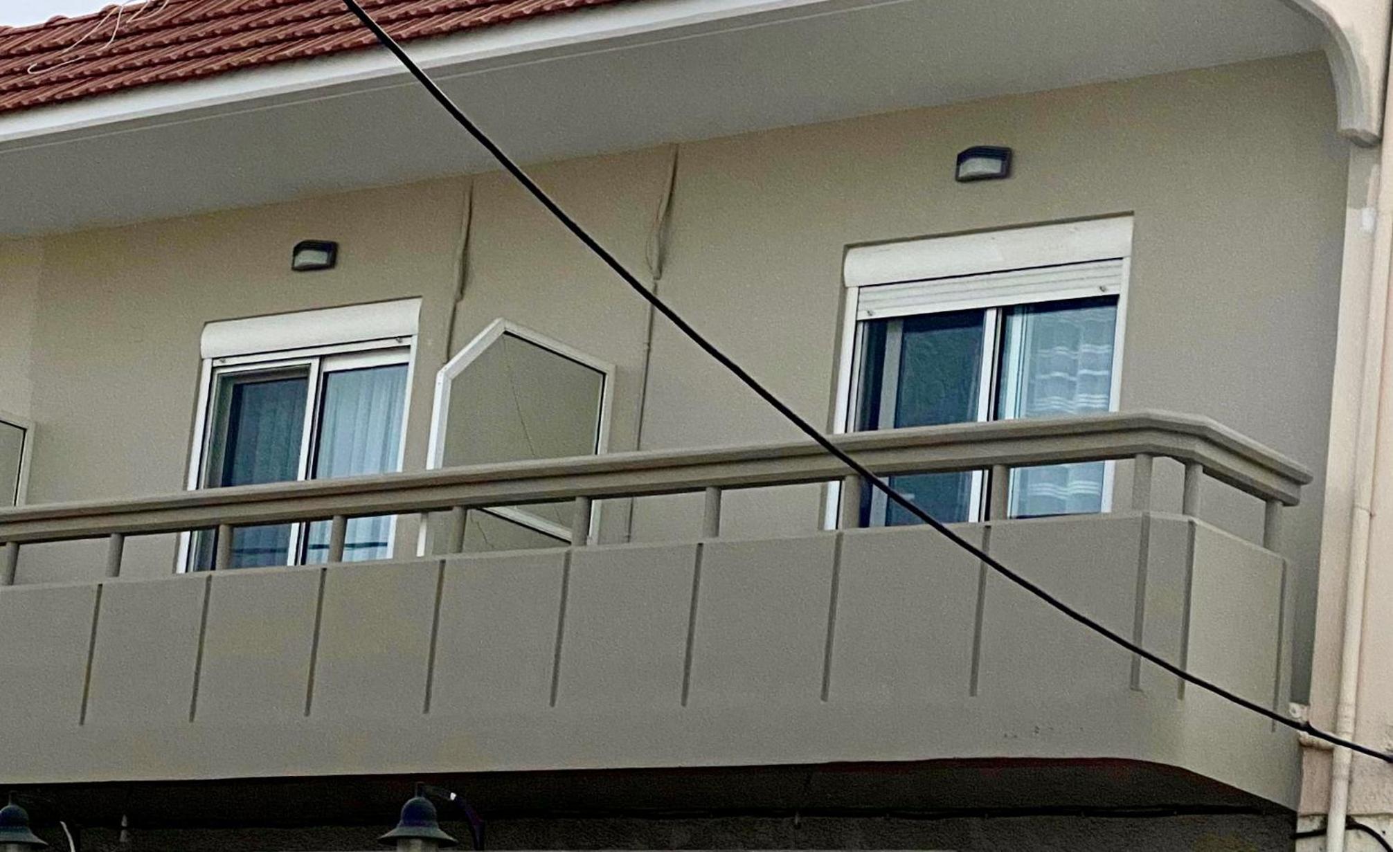 Armonia Apartments
