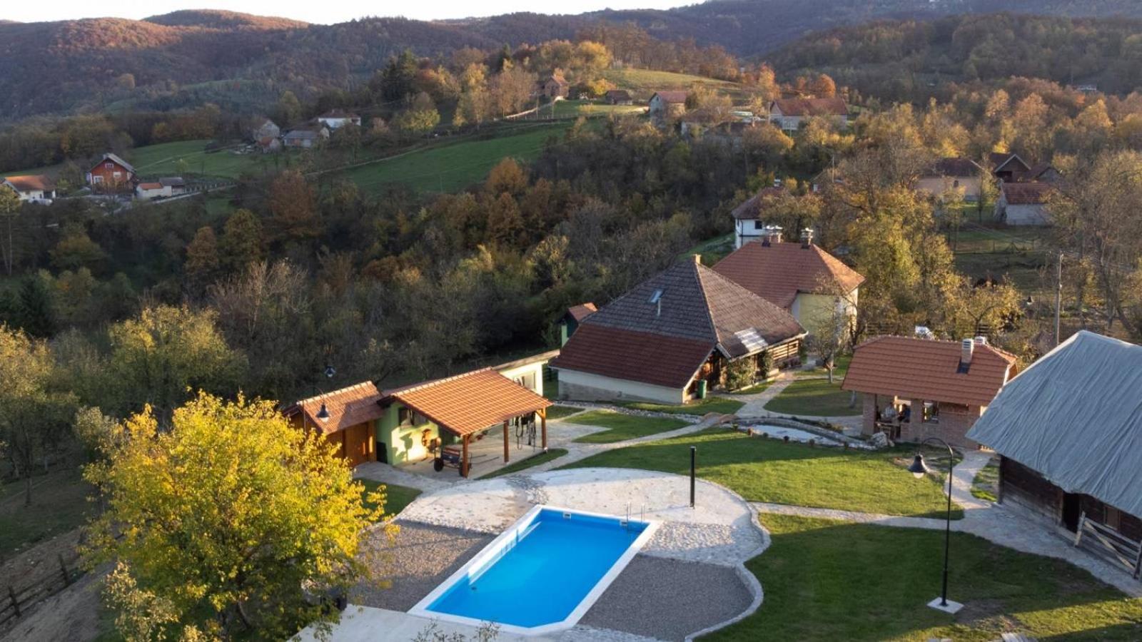 Medjedovica Brdo Godovik view 3
