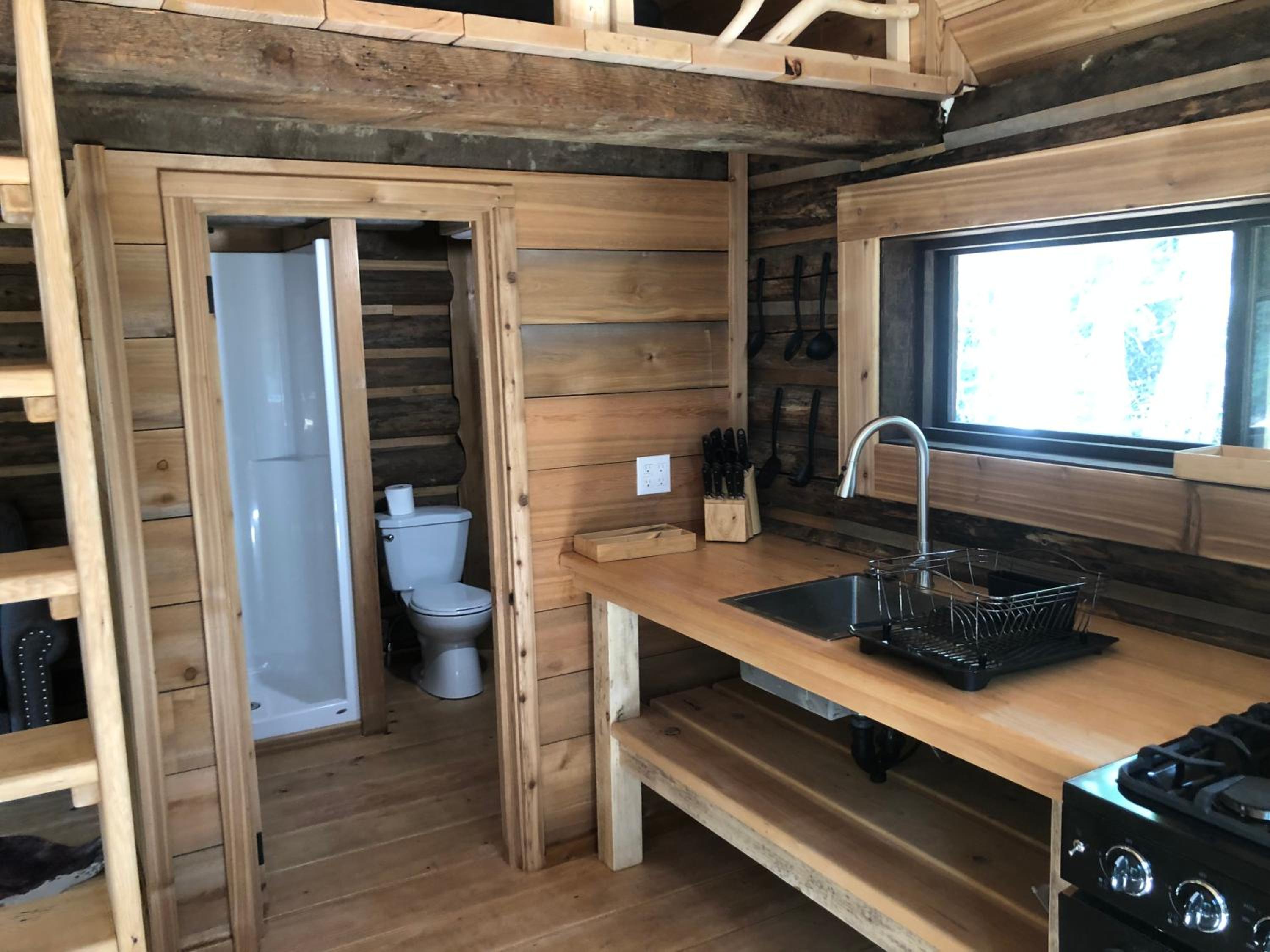 Mini Moo-light Cabin