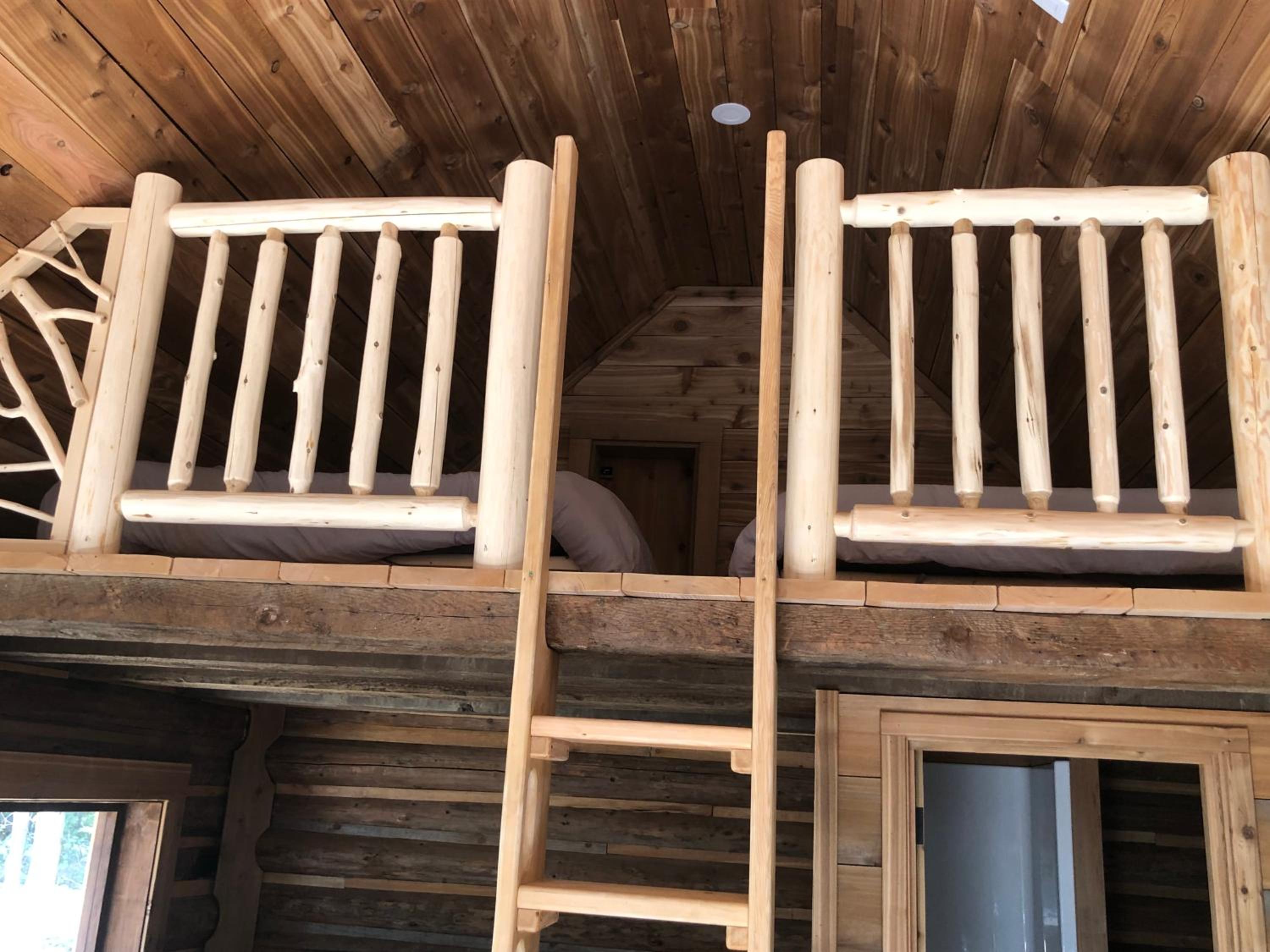 Mini Moo-light Cabin