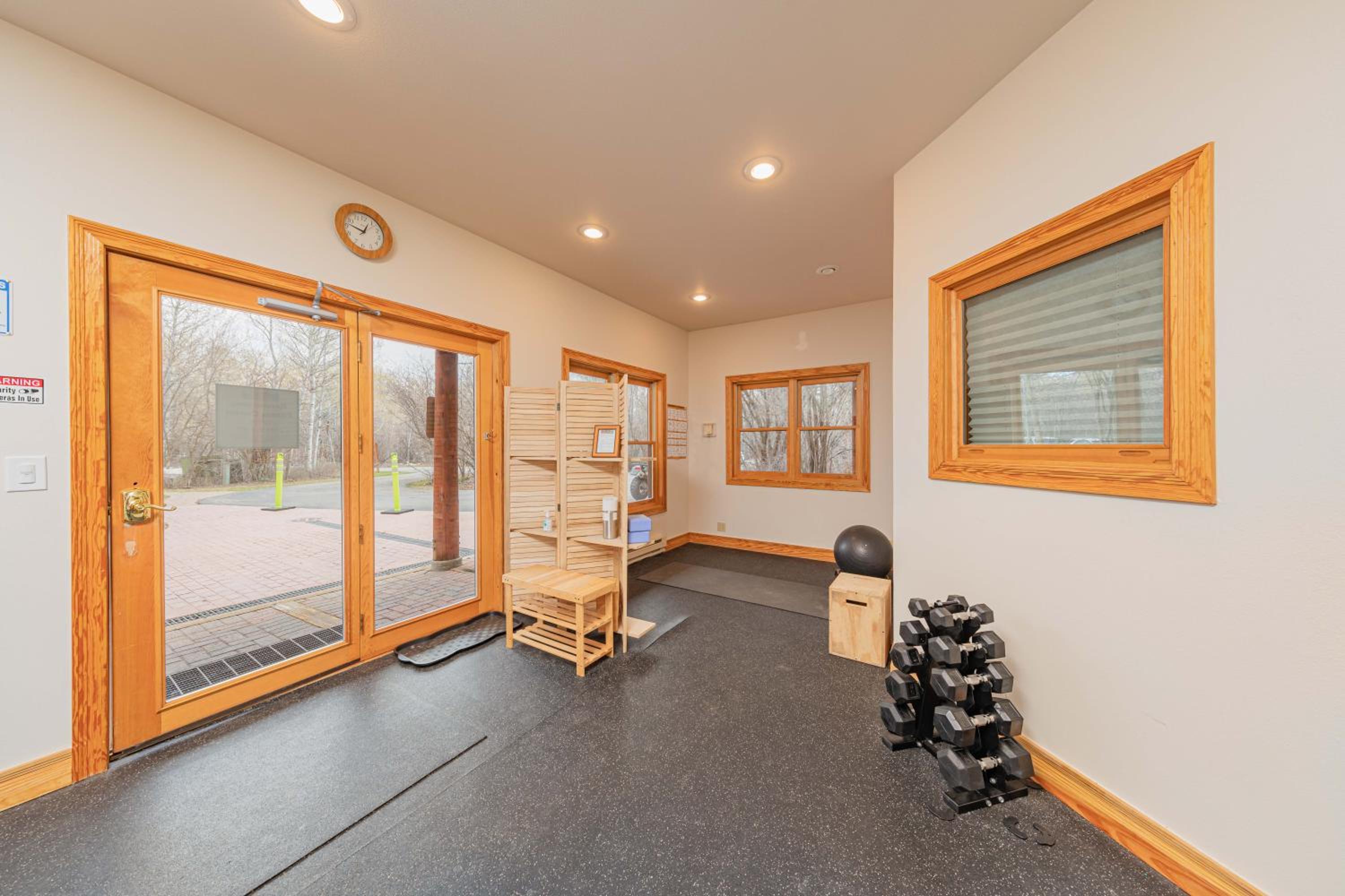 Targhee Rentals 122 in Driggs Idaho near Grand Targhee Ski Resort King Size Bed - Property Image 12