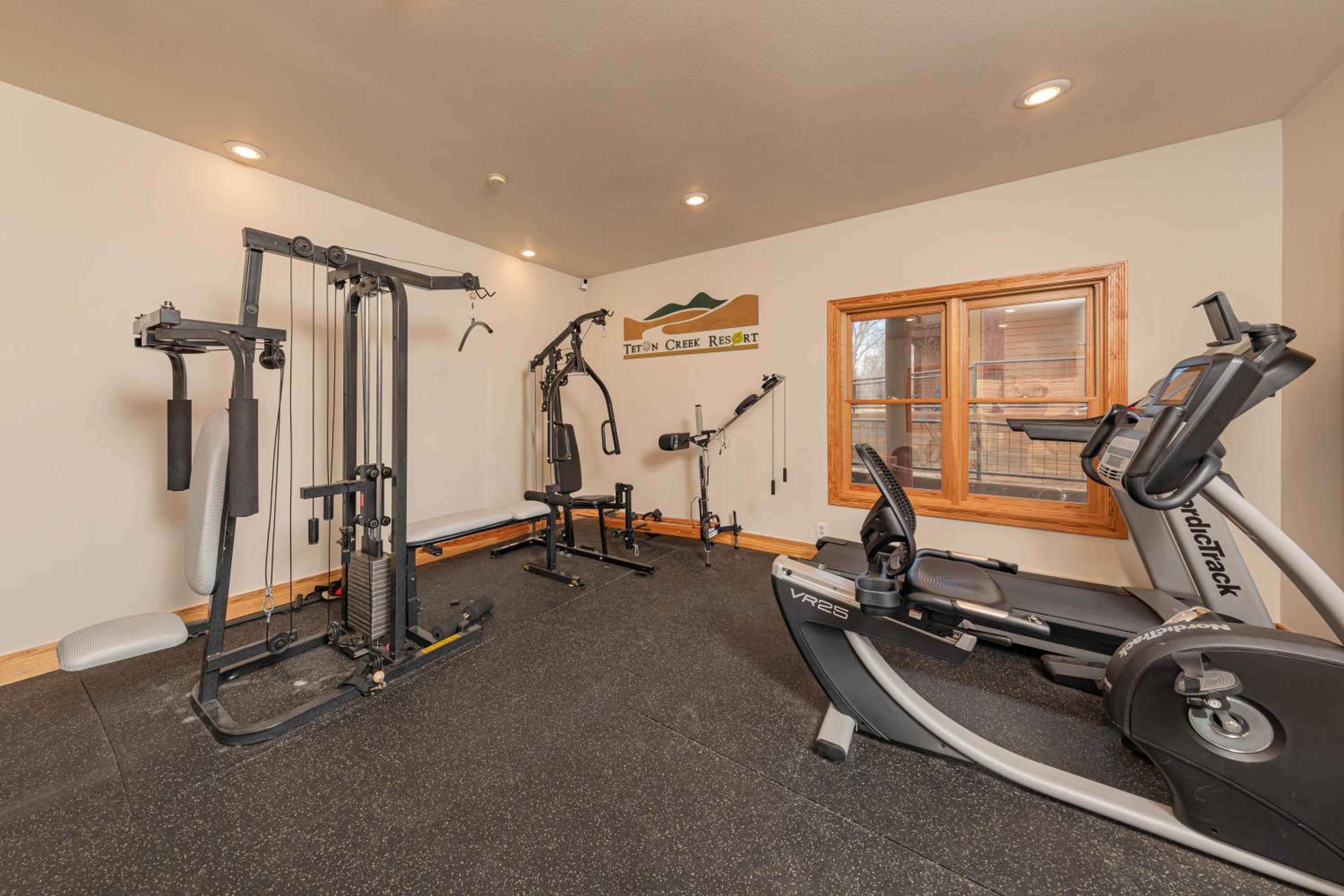 Targhee Rentals 122 in Driggs Idaho near Grand Targhee Ski Resort King Size Bed - Property Image 10