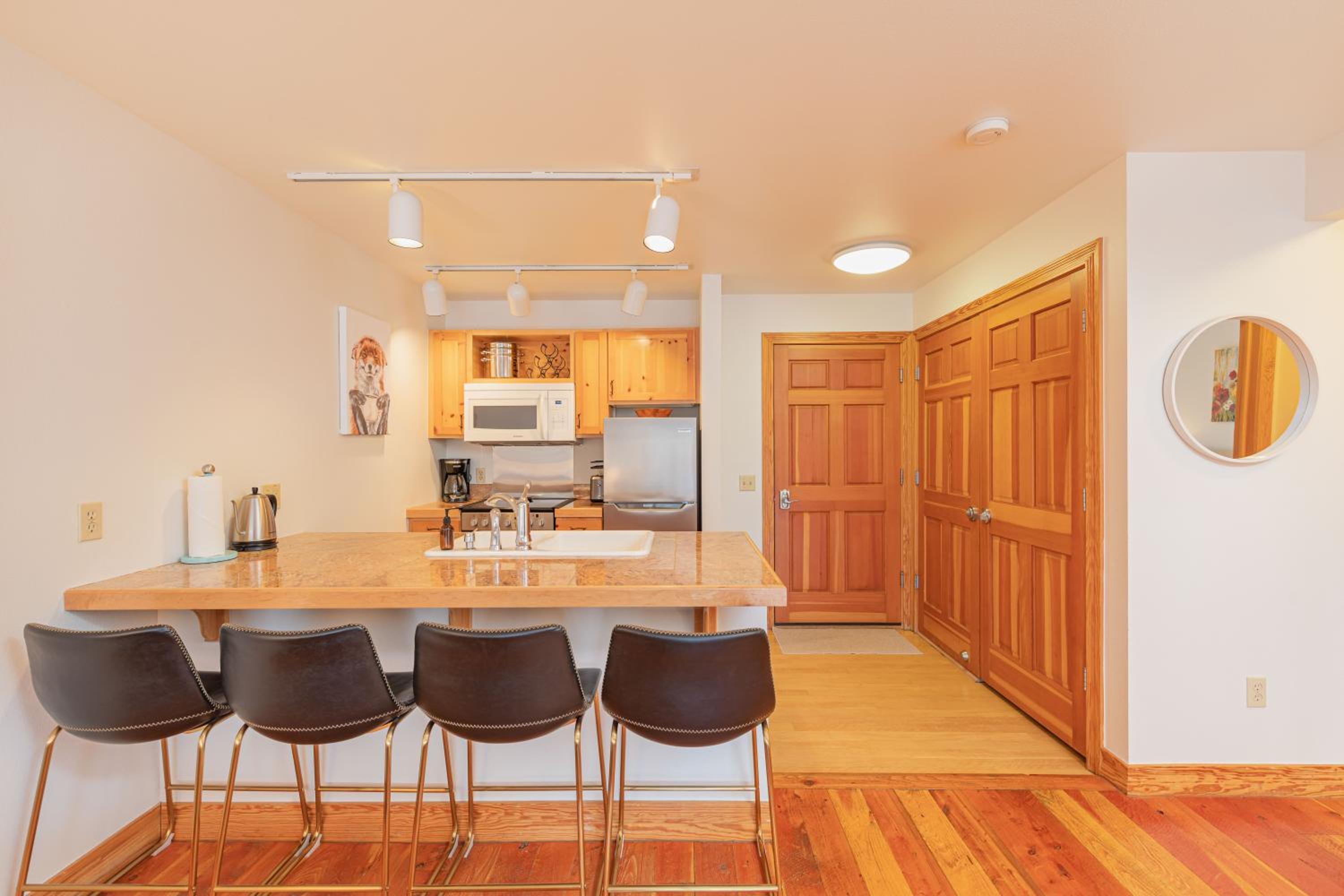 Targhee Rentals 122 in Driggs Idaho near Grand Targhee Ski Resort King Size Bed - Property Image 18