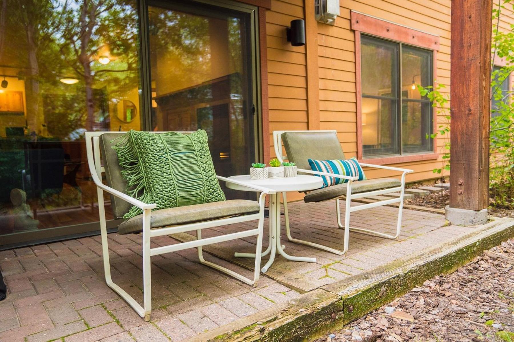 Targhee Rentals 122 in Driggs Idaho near Grand Targhee Ski Resort King Size Bed - Property Image 5