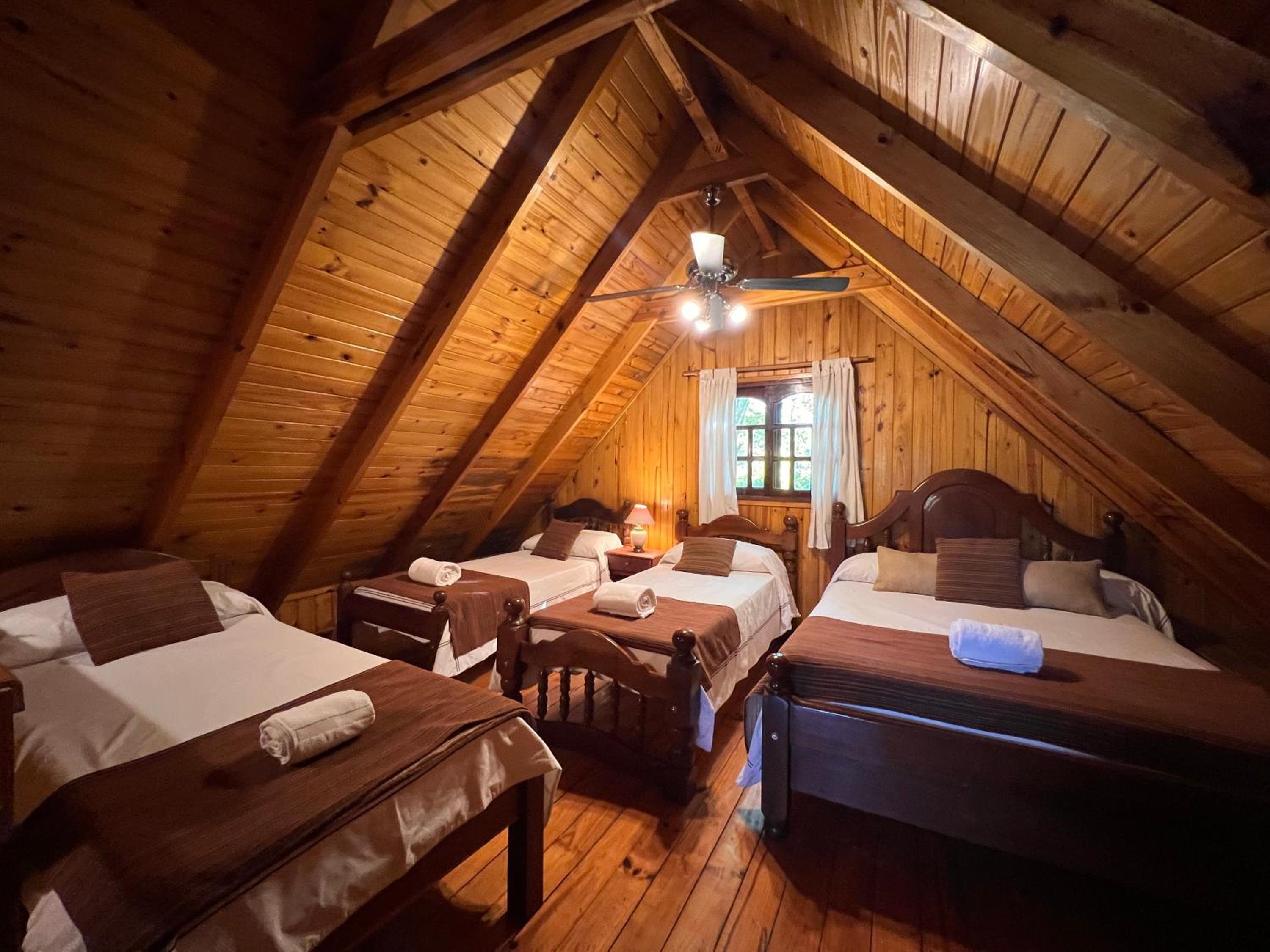 Los Plátanos cabañas & suites