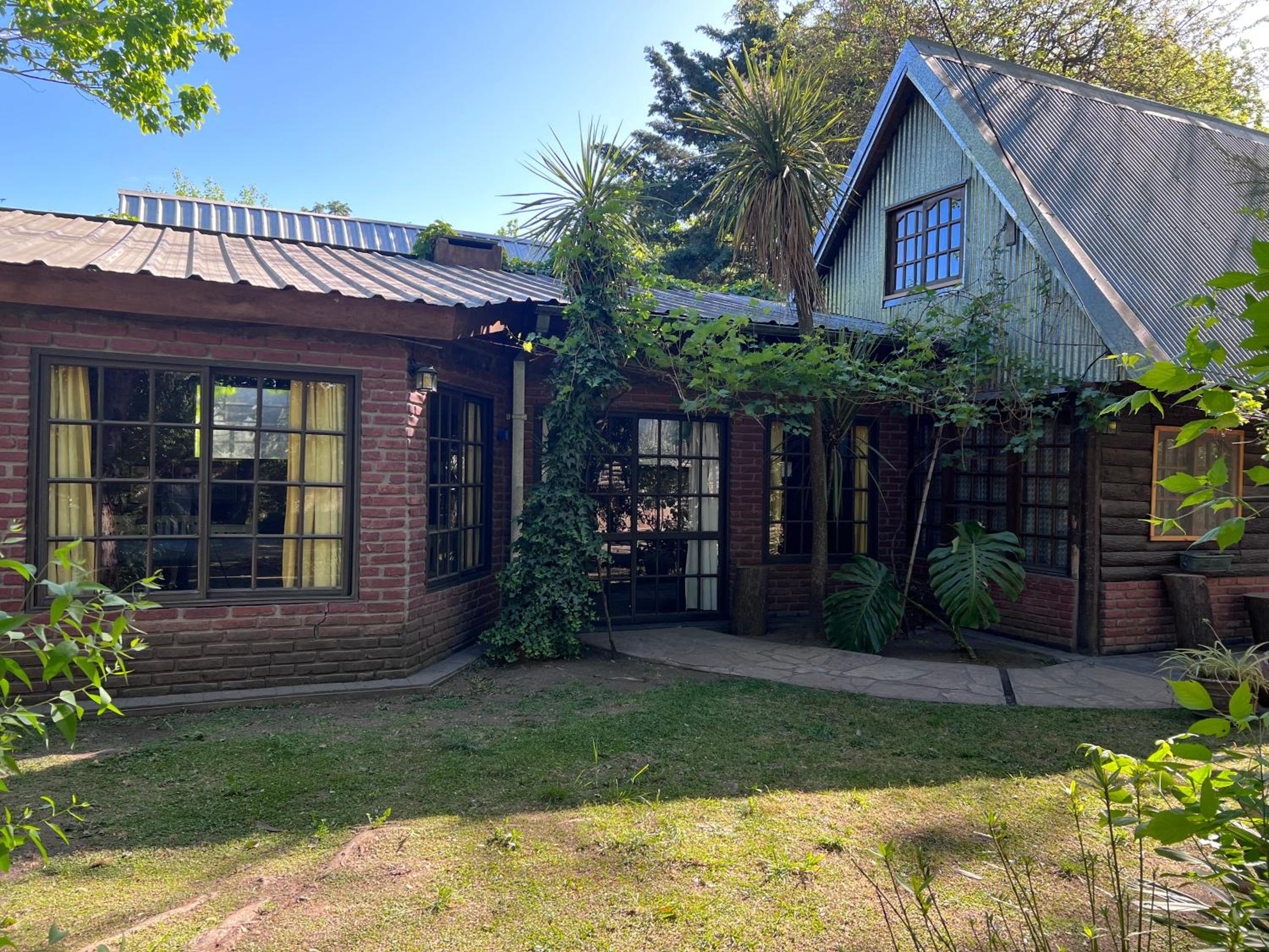 Los Plátanos cabañas & suites