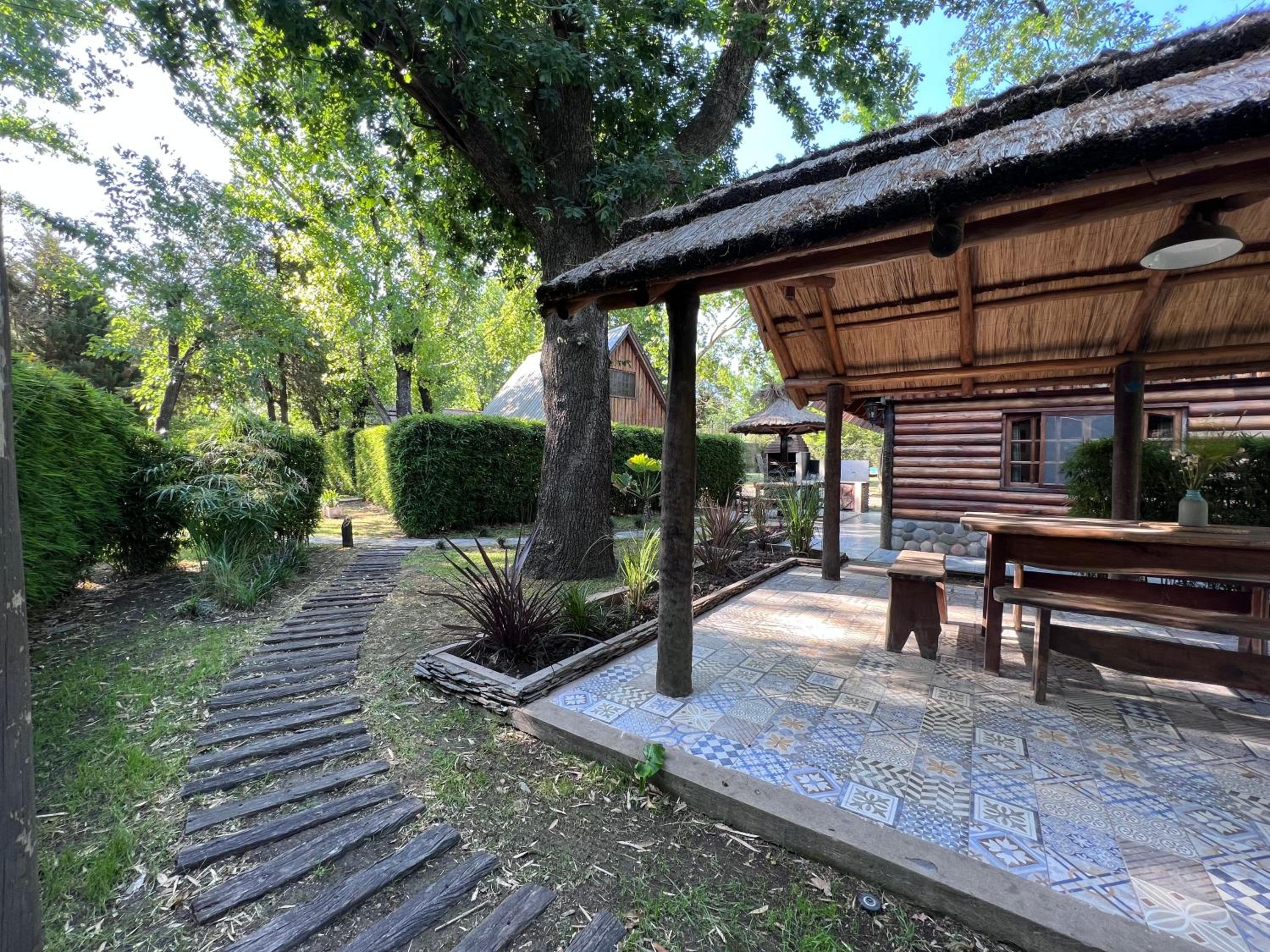 Los Plátanos cabañas & suites