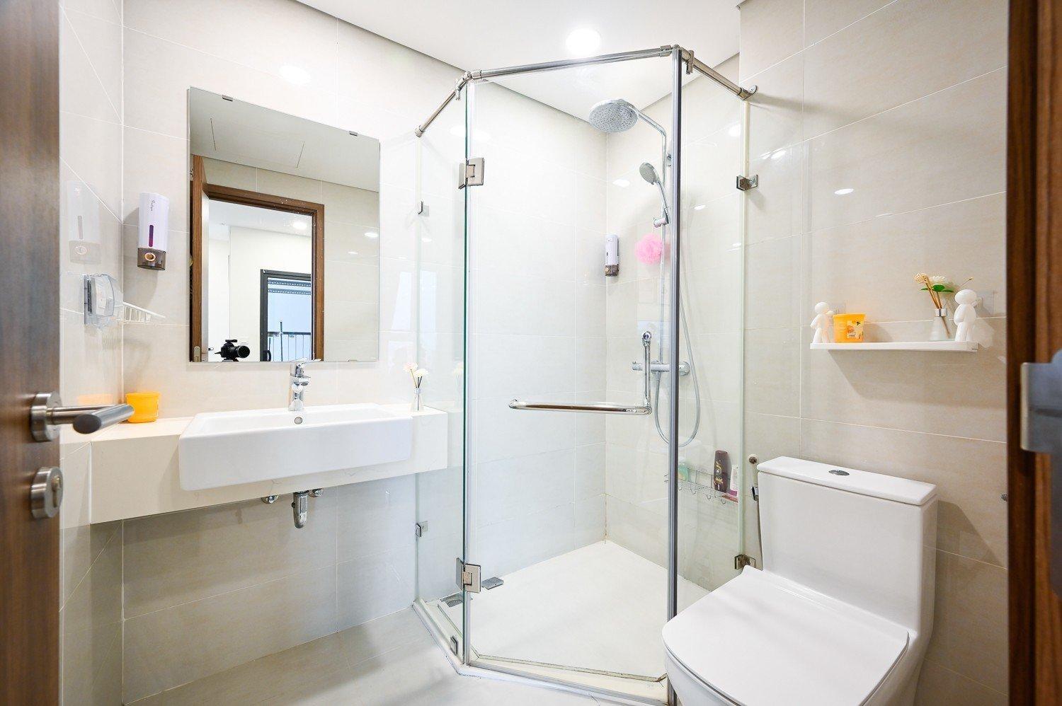 Căn hộ cao cấp 5 sao gần quận 1&4