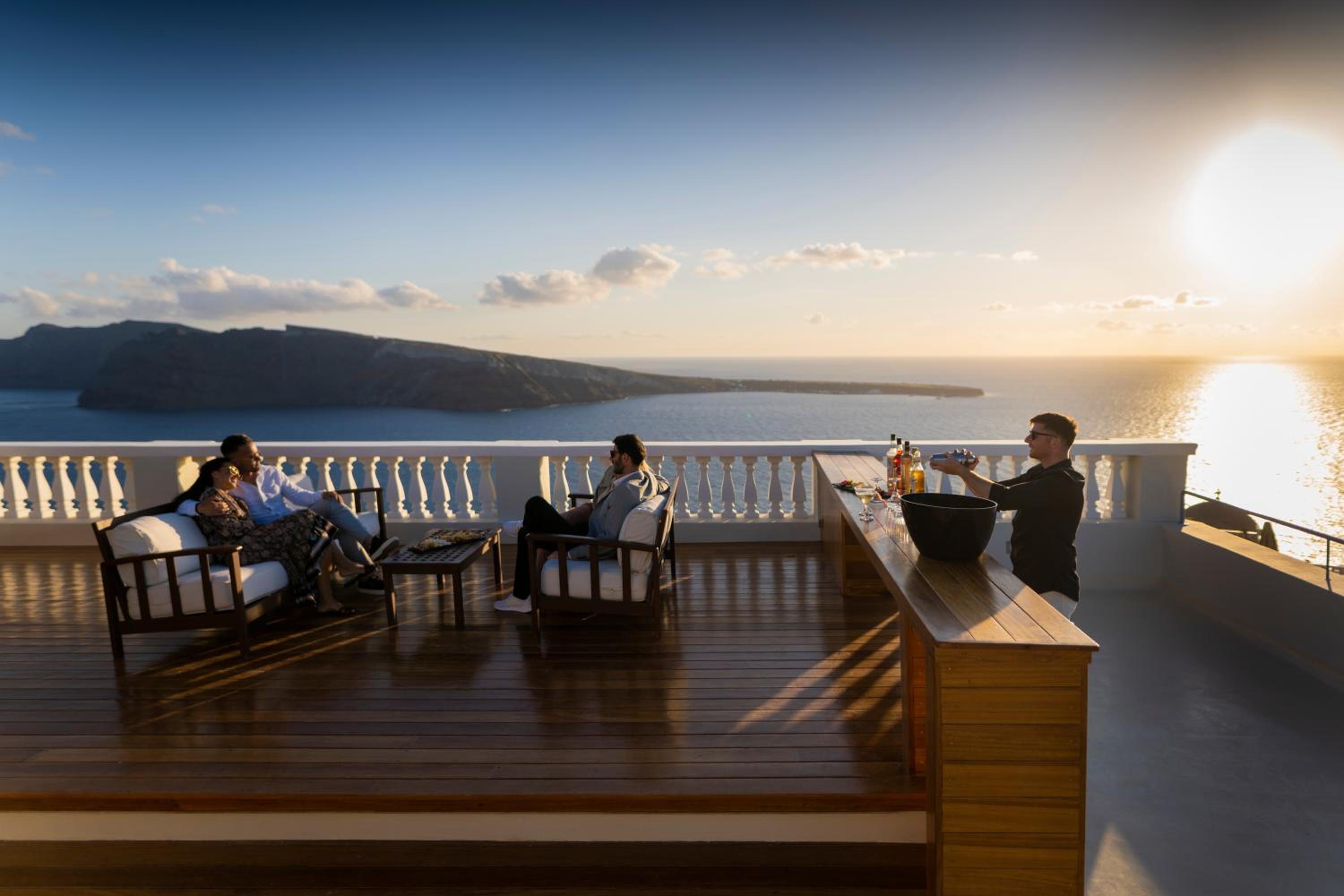 Oia Mansion
