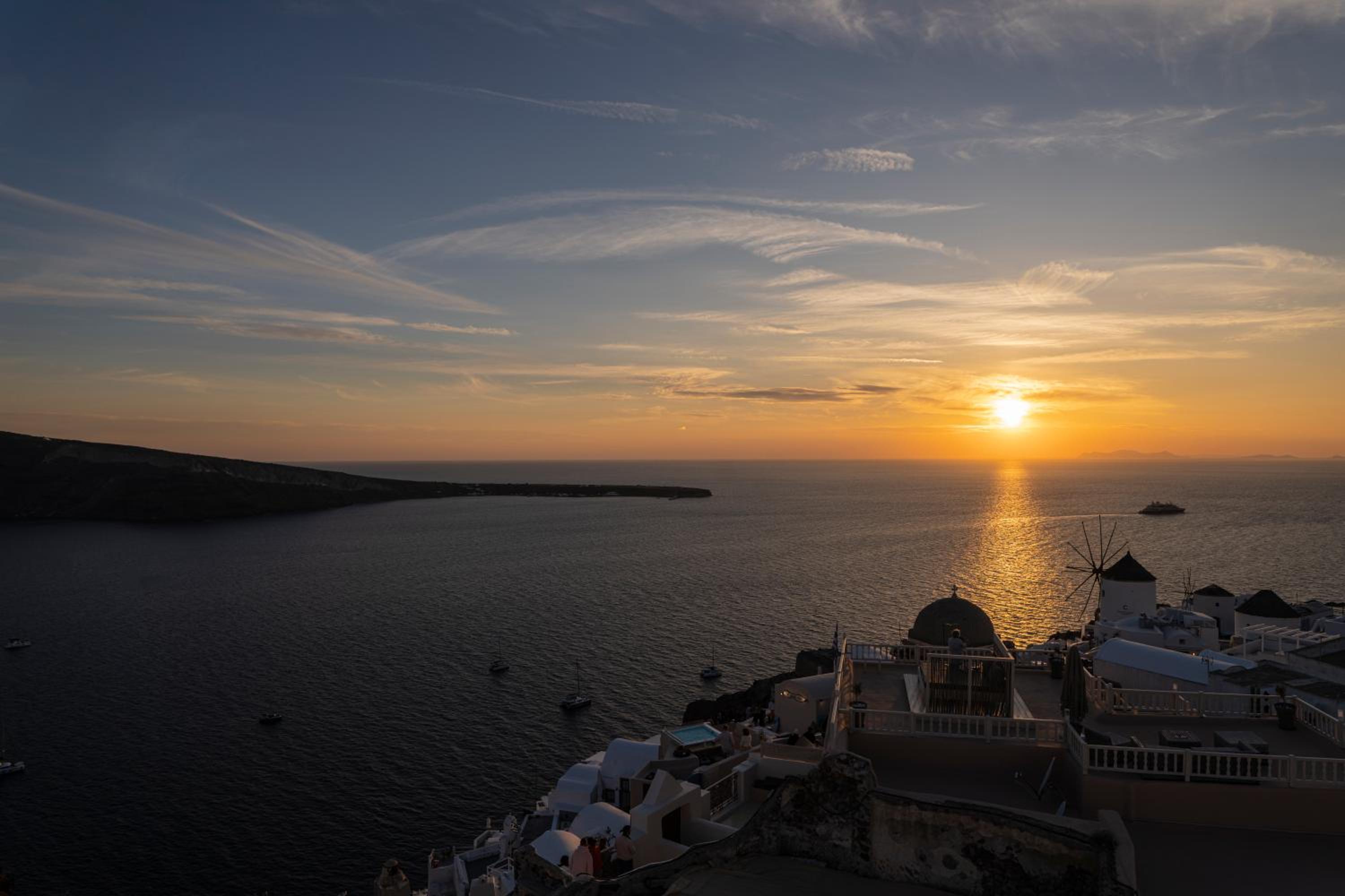 Oia Mansion