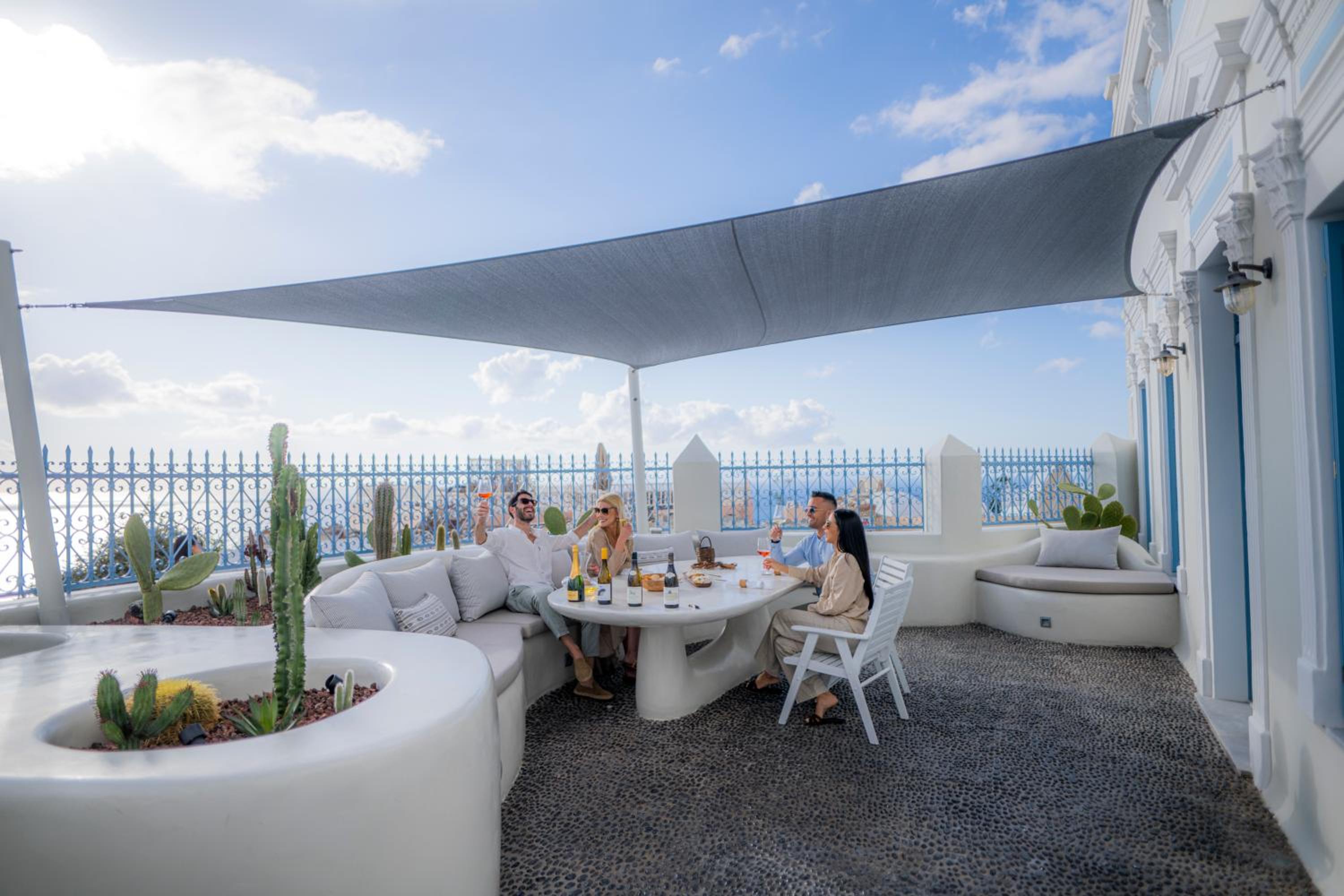 Oia Mansion