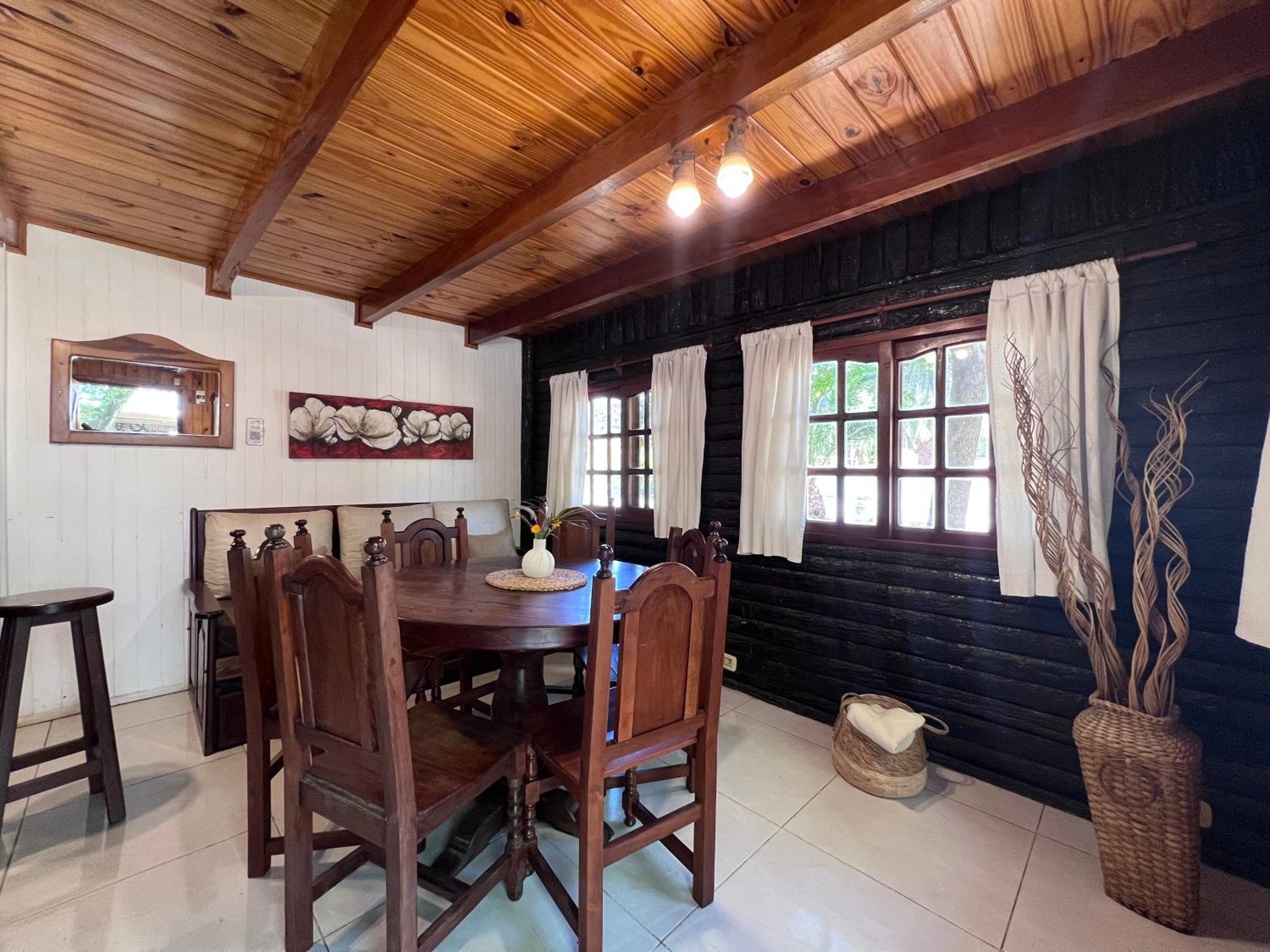 Los Plátanos cabañas & suites