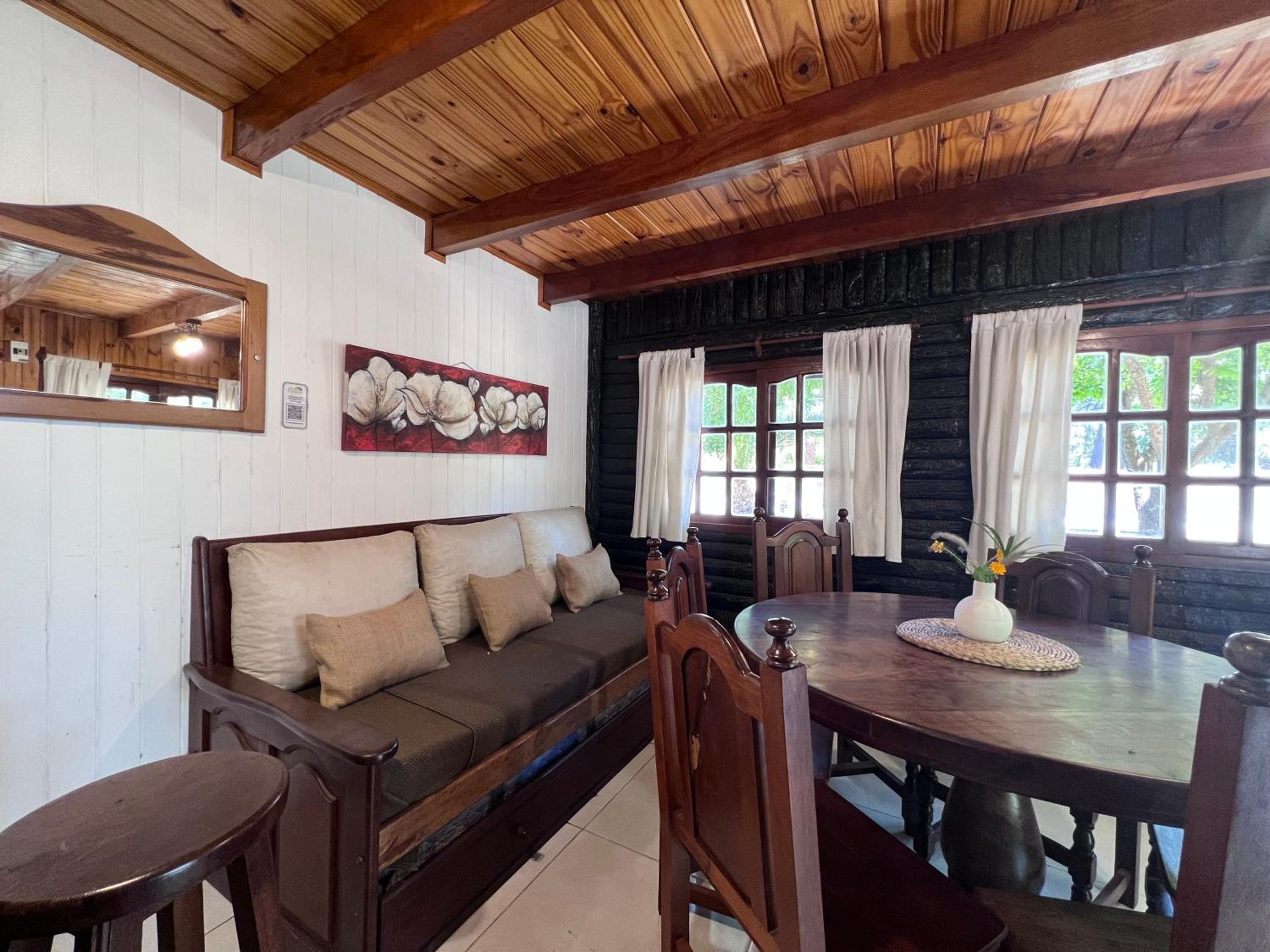 Los Plátanos cabañas & suites