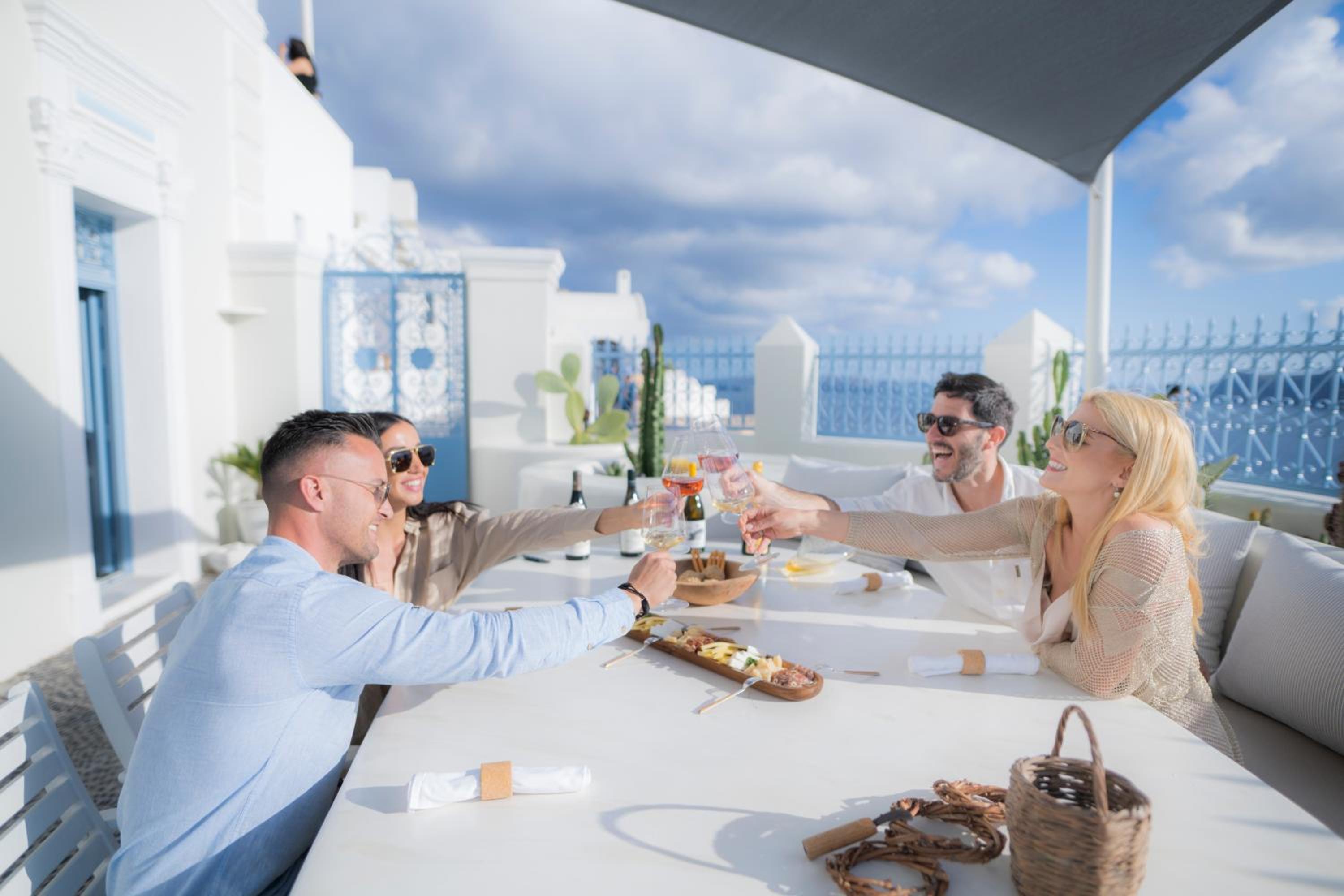 Oia Mansion