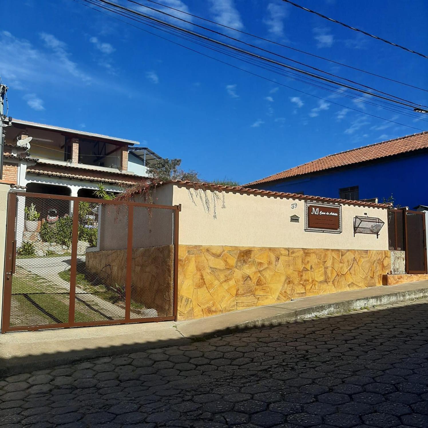 Casa para Aluguel de Temporada em Carrancas MG - Casa do Artista