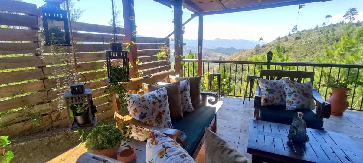Altos de Chulavista Constanza view 3