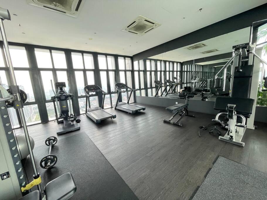 Pavillion Suite @ Bukit Jalil; 4PAX