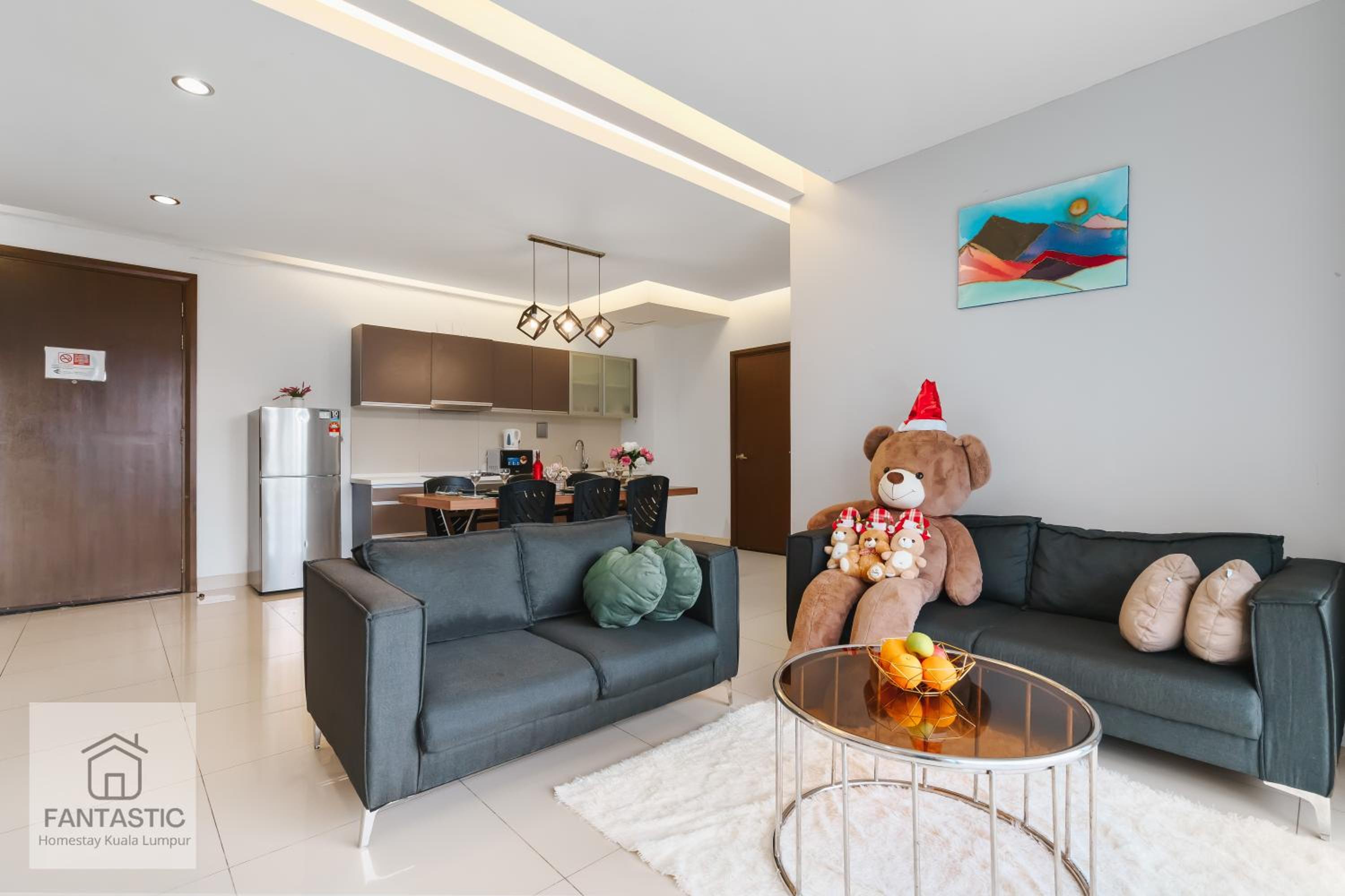 Regalia Residence at KLCC View Sky Pool by KC