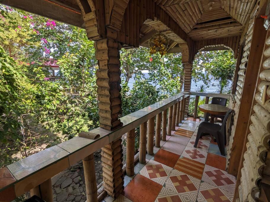 Treehouse Front Beach Bacong