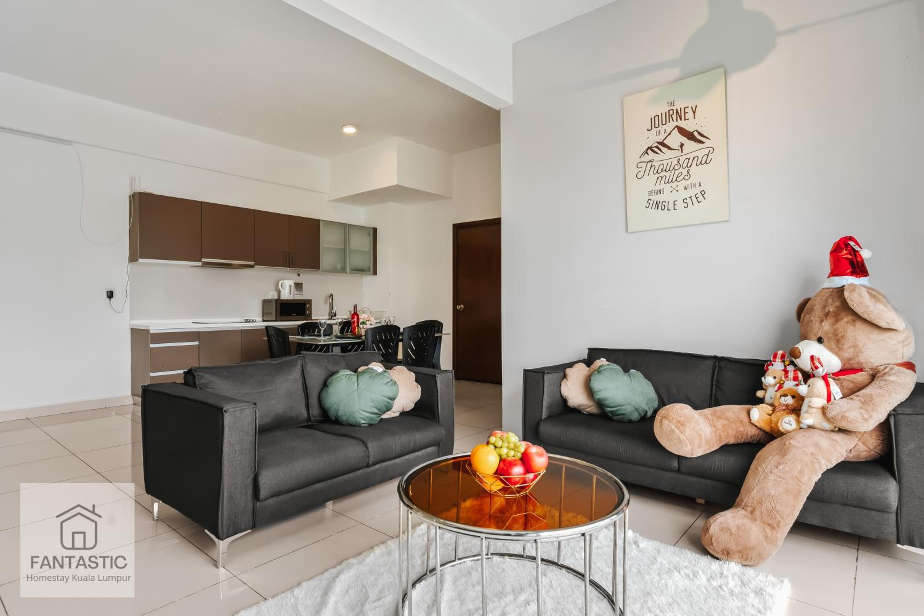 Regalia Residence at KLCC View Sky Pool by KC