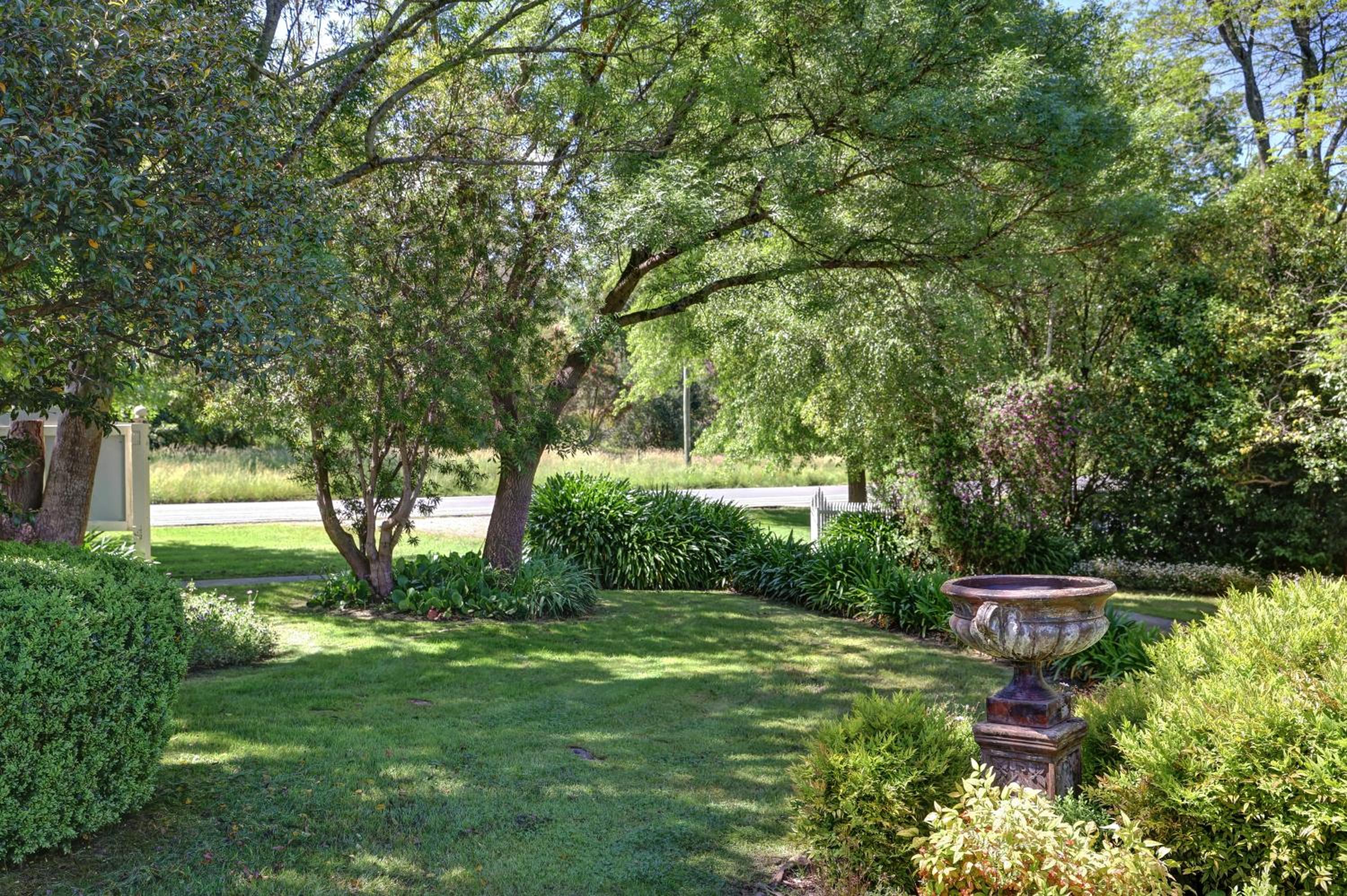 Yarra Gables
