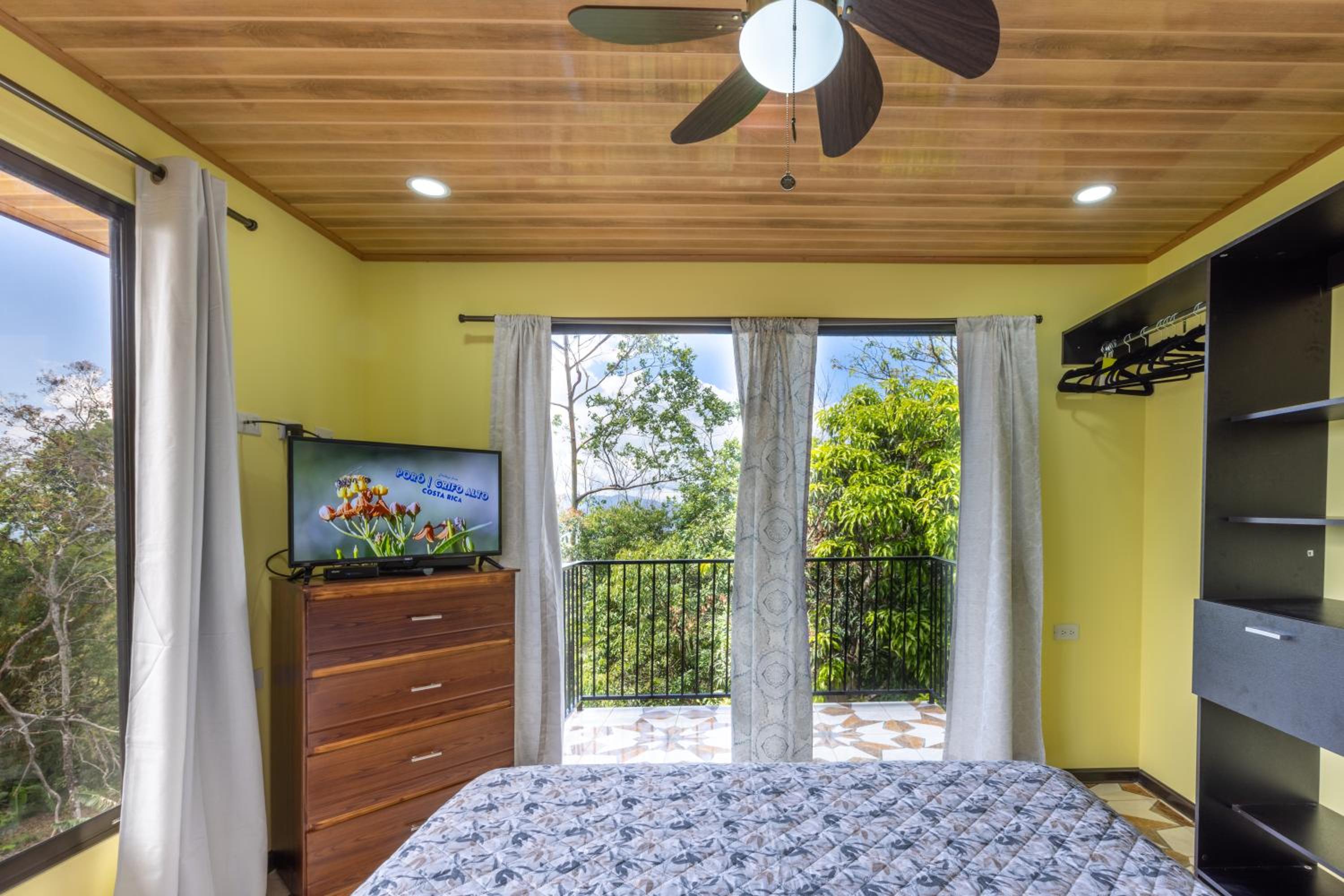 Casita Poro